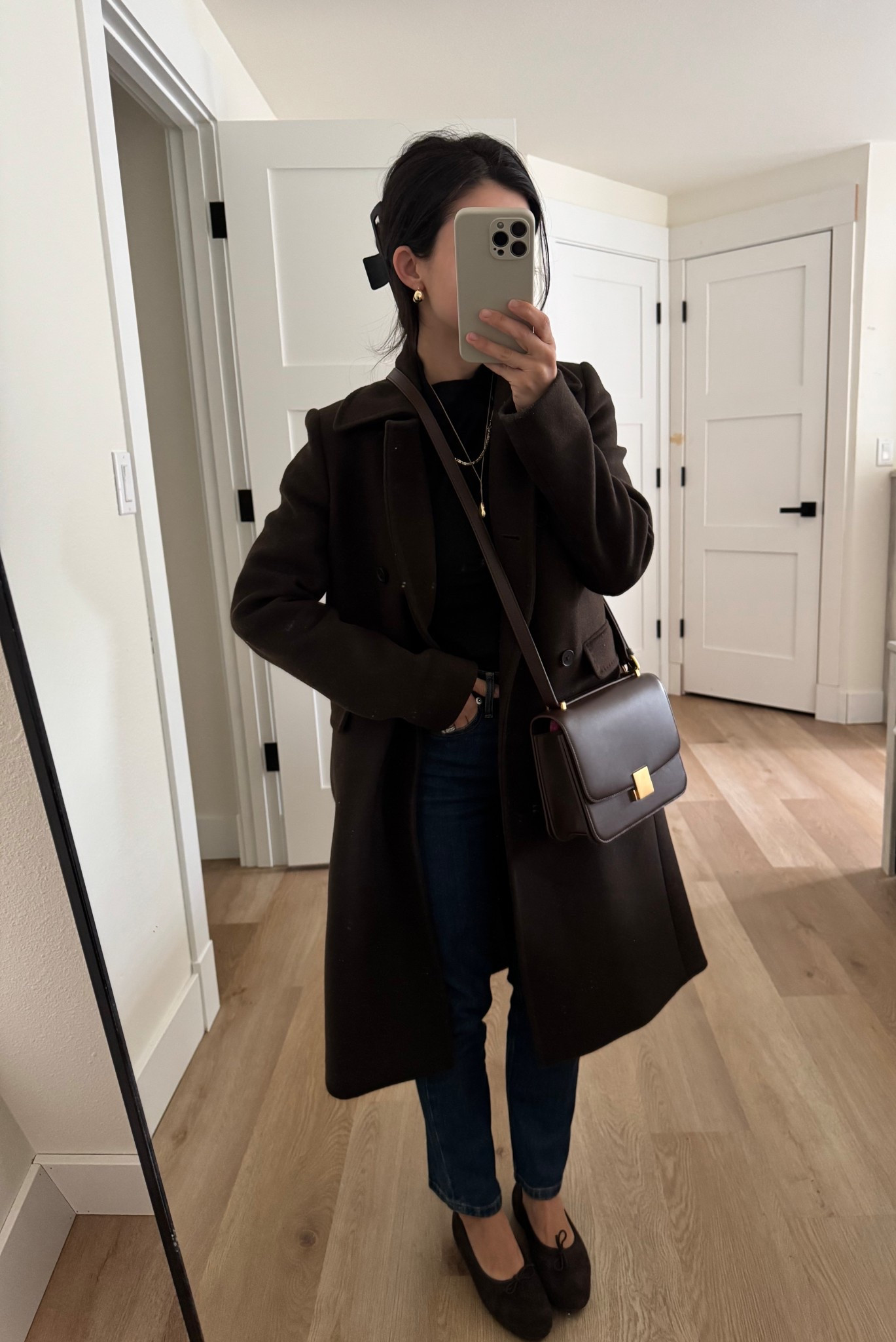 My favorites on sale!! Coat is XXS (stay true to size) jeans 23 

#LTKPetite #LTKCyberWeek #LTKSaleAlert