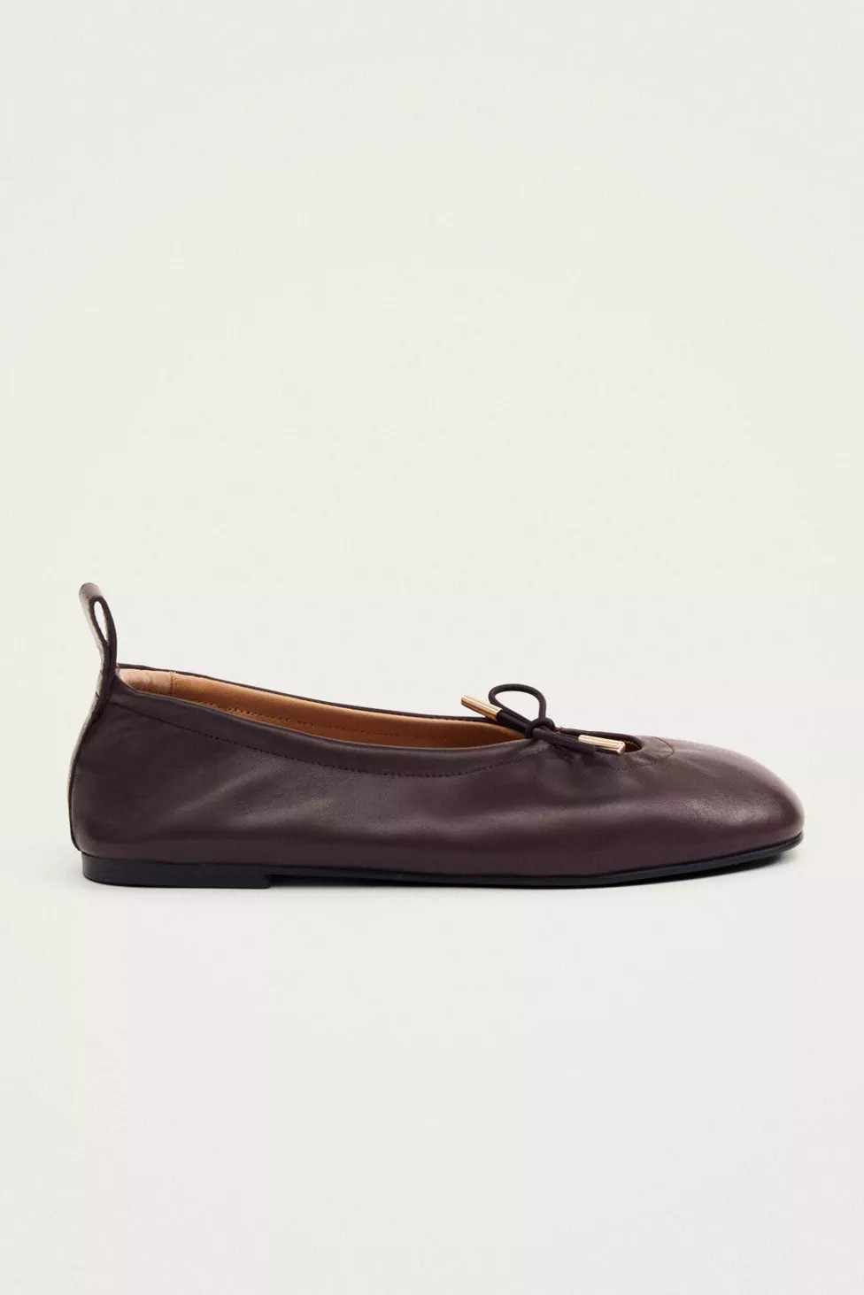 ALOHAS Rosalind Leather Ballet Flats | Urban Outfitters (US and RoW)