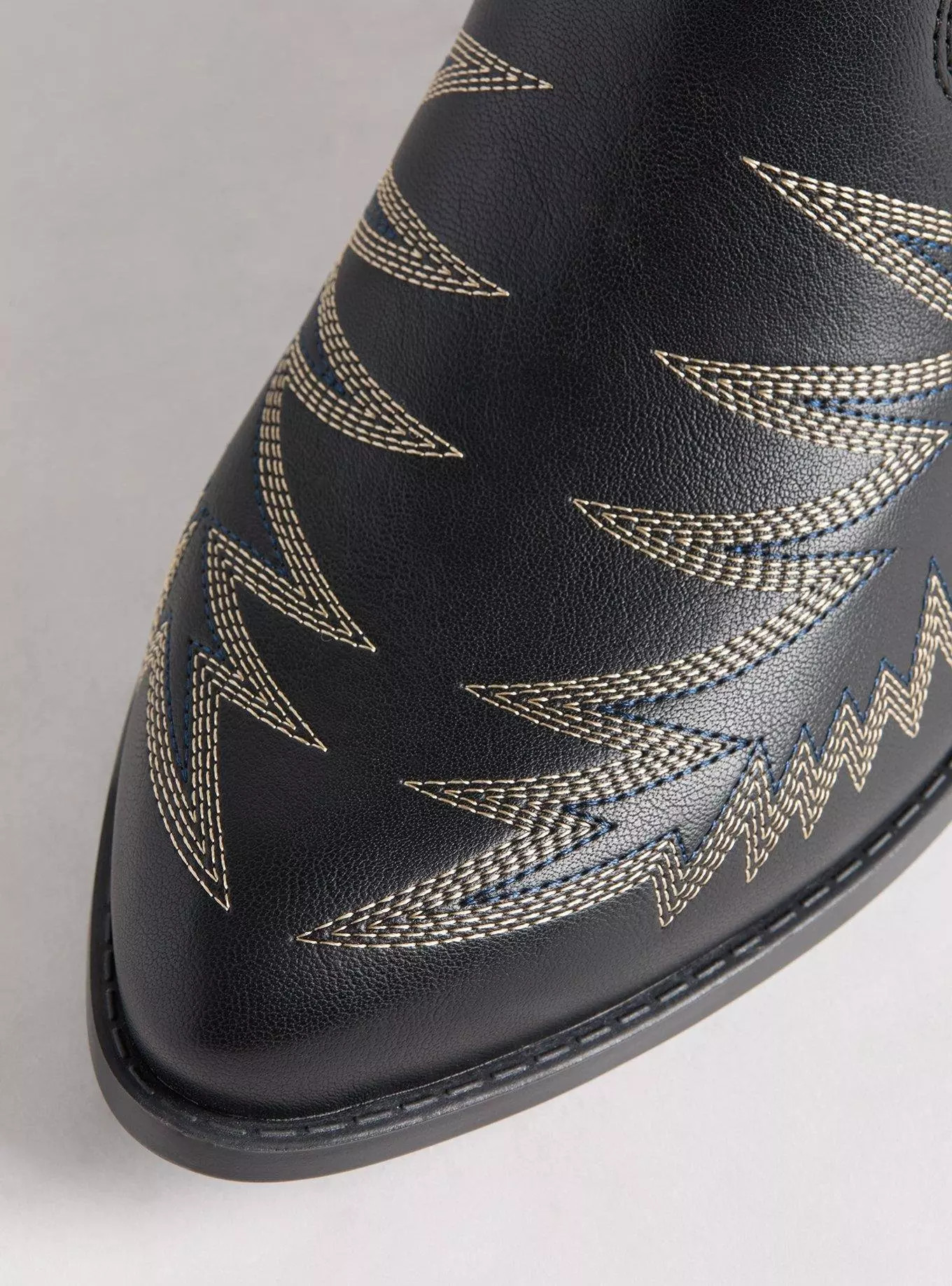 Western Knee Boot (WW) | Torrid (US & Canada)