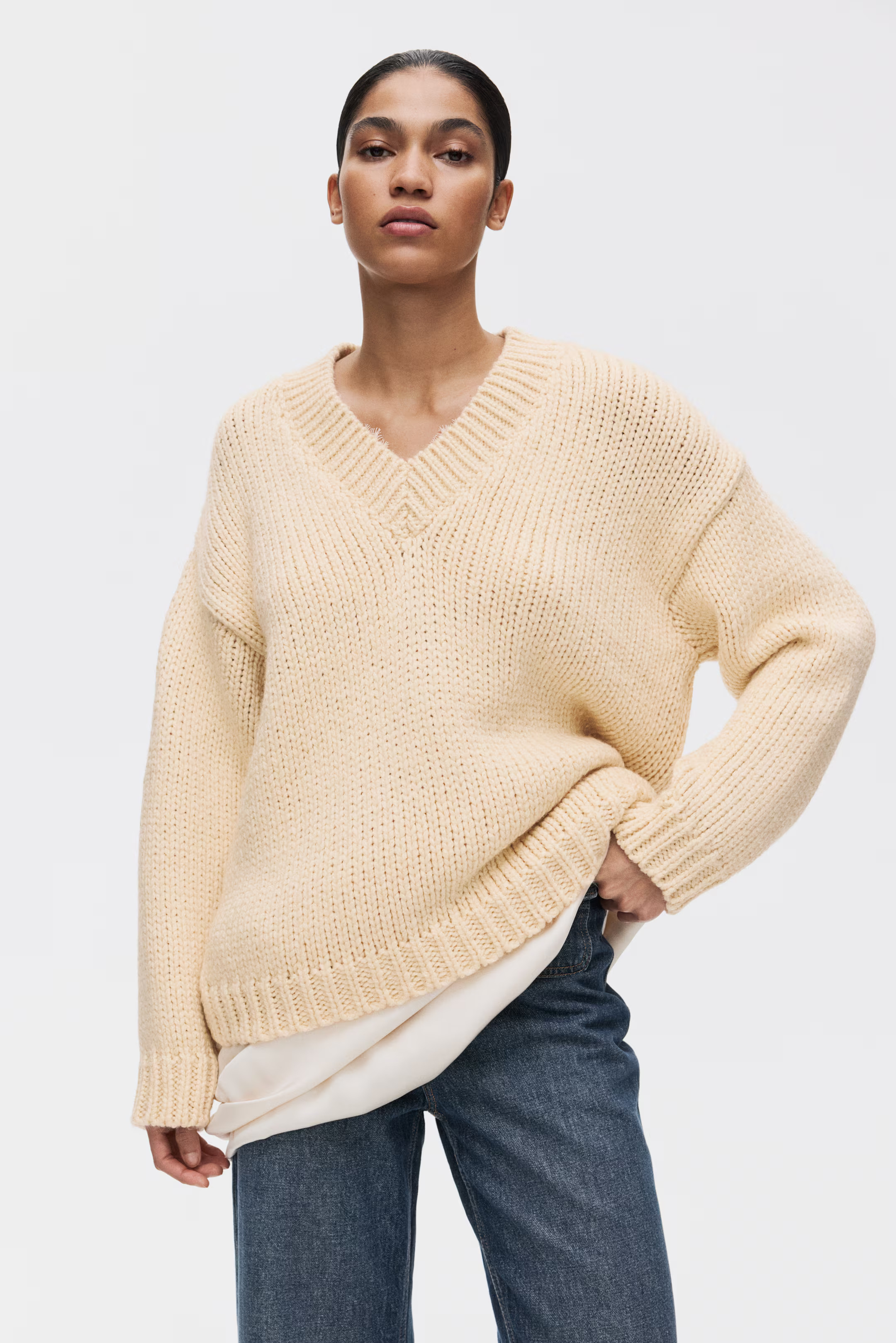 Pullover mit V-Ausschnitt | H&M (DE, AT, CH, NL, FI)