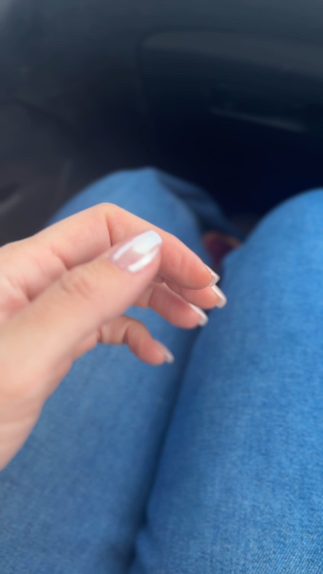 Did my own sparkling pink snow nails! 😉 I used GelX nails, milky pink gel with a pearl white chrome. 💅