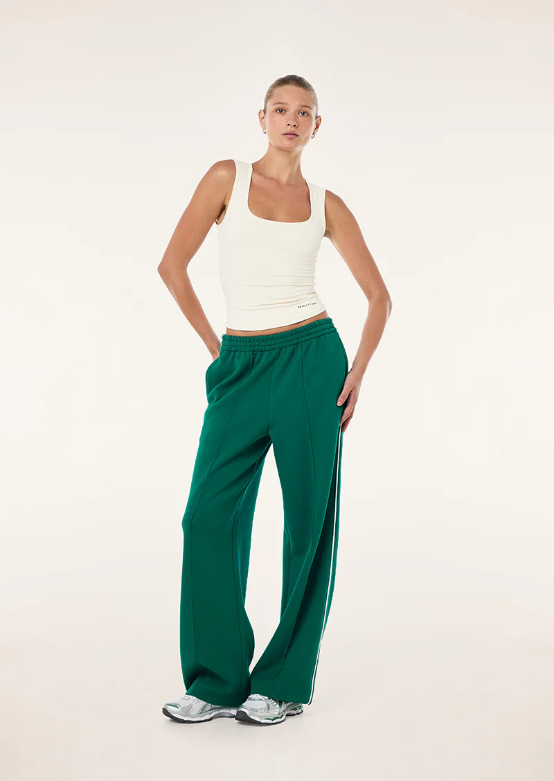 TRIUMPH PANT IN COLLEGE GREEN | P.E Nation AU