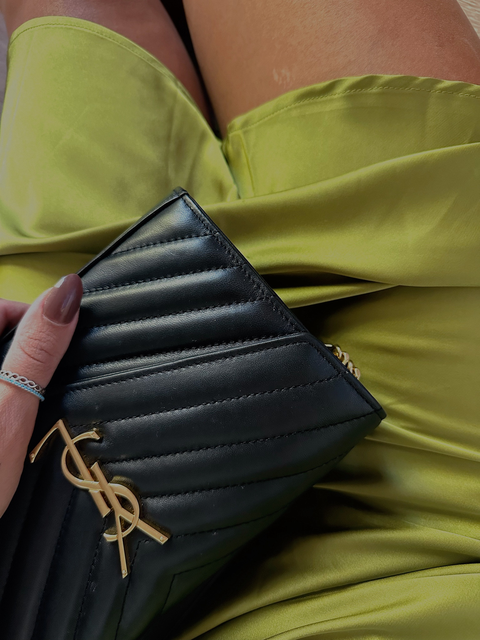 LOVE this YSL bag from Dhgate 

#LTKU #LTKSeasonal #LTKStyleTip