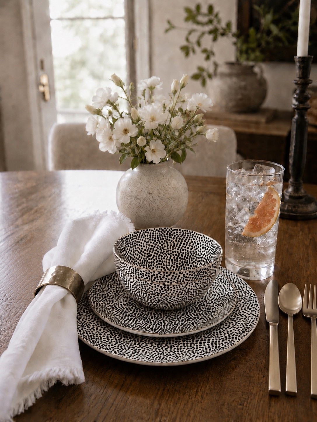 Elevated Tableware That Makes Every Meal Feel Special ✨

If you’re looking to refresh your dining table, this beautiful black-and-white dinnerware is the perfect statement piece. The timeless speckled pattern adds just the right amount of contrast while still feeling classic and versatile. Paired with crisp white linens, warm brass flatware, and fresh florals, this tablescape creates a look that’s effortlessly elegant for both everyday meals and special gatherings.

These are the kinds of pieces that instantly elevate your table and never go out of style.

Follow @farmtotablecreations on Instagram for more cozy home finds and trending decor.

#LTKHome #AmazonHome #AmazonFinds #TableDecor #Tablescape #Dinnerware #DiningRoomDecor #EverydayEntertaining #NeutralHome #HomeStyling #ModernFarmhouse #EuropeanFarmhouse #KitchenDecor #CozyHome #FarmToTableCreations

#LTKSaleAlert #LTKHome