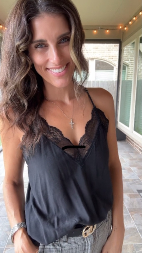 Church Fit 🖤

#LTKStyleTip #LTKBeauty #LTKOver40