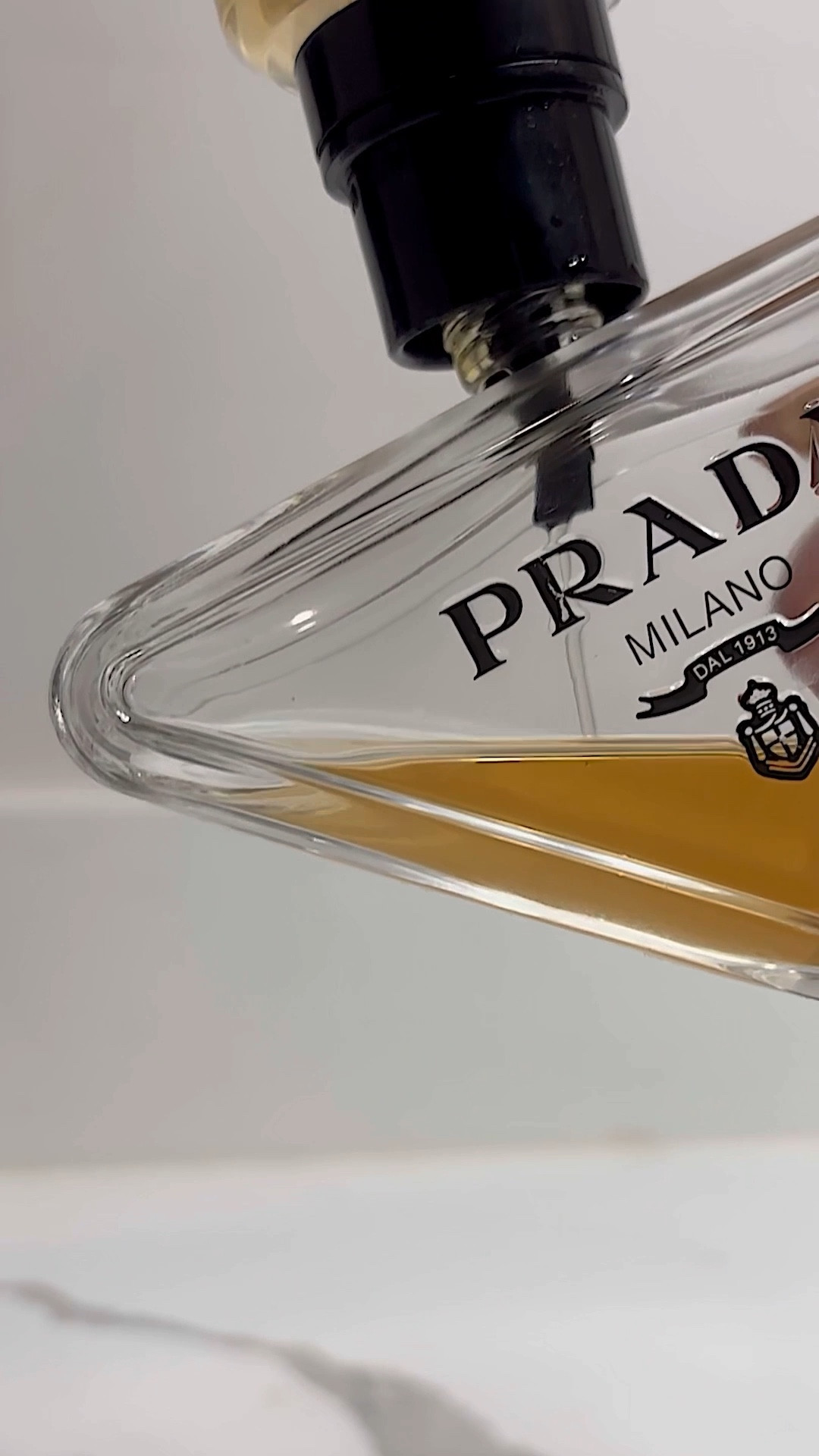 Not me scraping the last drops like it’s liquid gold 😭✨Prada Paradoxe + By the Fireplace = my whole personality. Linked for y’all 🛍️