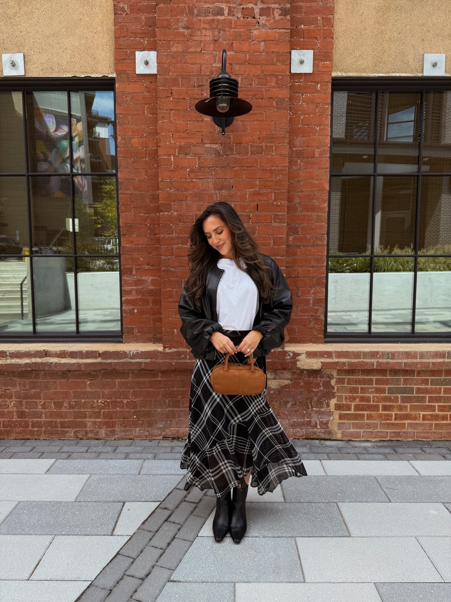 Can yall believe this is all from LOFT?! All of these pieces are great basic staples for fall too. Mix & match!

Top & jacket- small
Skirt- small/4
Boots-8

#LTKootd #LTKgrwm #LTKPetite