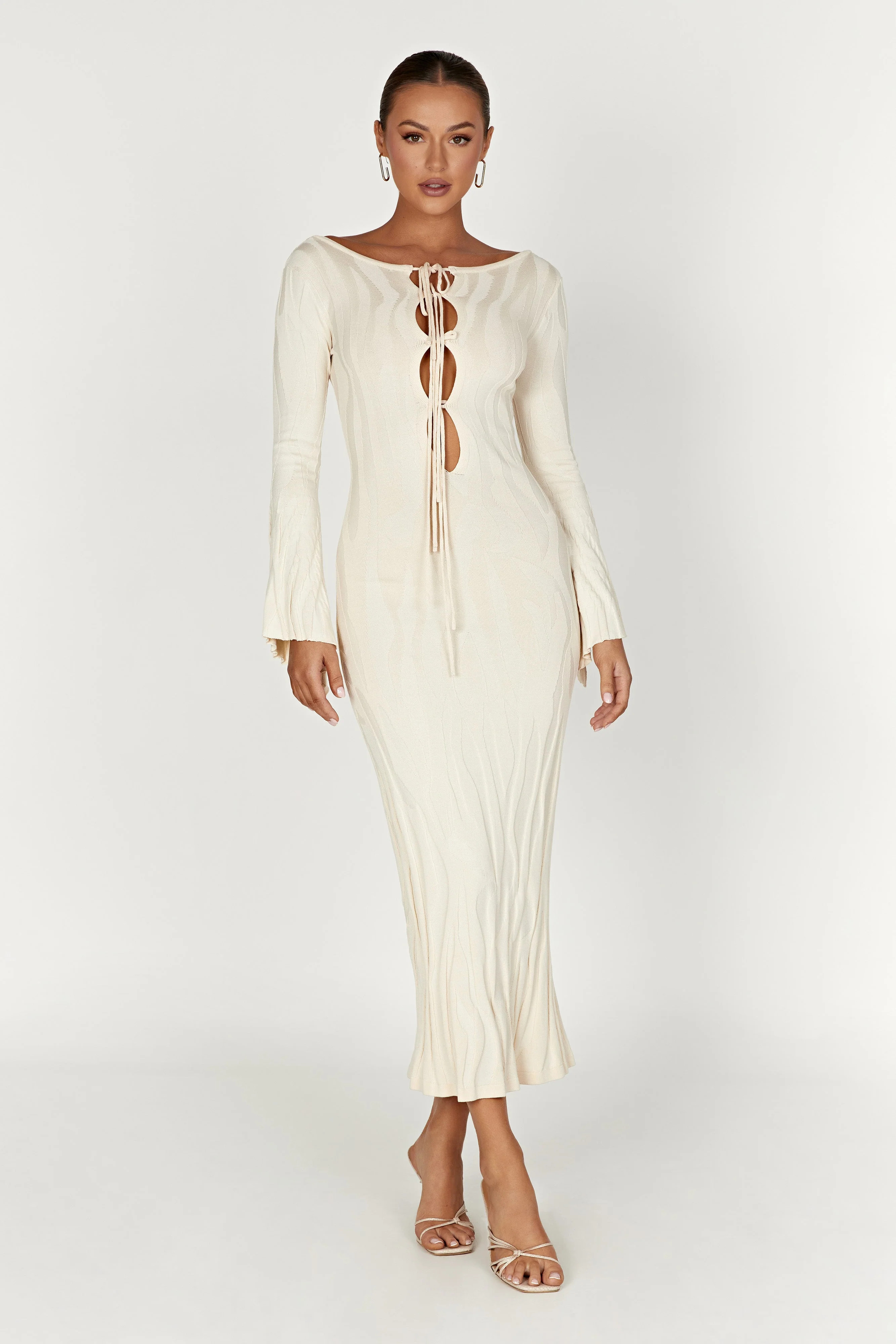 Brinley Long Sleeve Knit Maxi Dress - Ivory | MESHKI US
