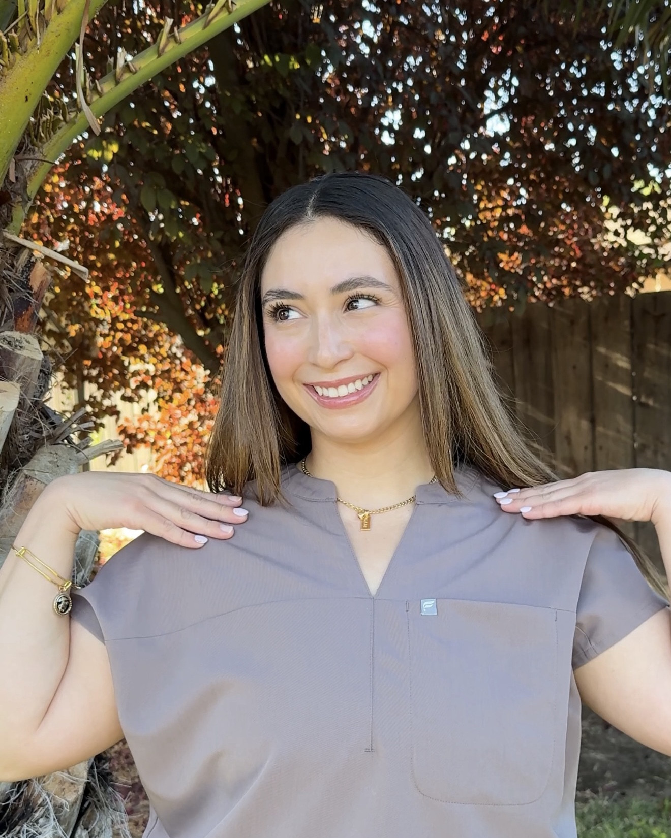 Fabletics Scrubs
Desert Shadows
Top: Medium
Bottoms: Large 
#scrubs #fableticsscrubs #registerednurse 