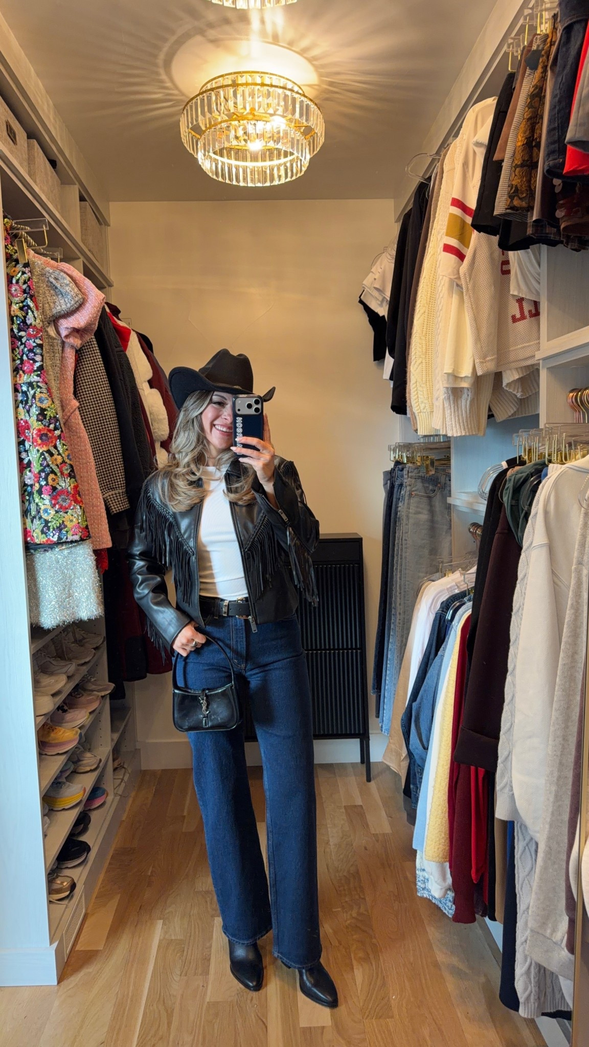 #AbercrombiePartner @abercrombie #sponsored my most loved denim I've been wearing on repeat since 2022 are on sale!!

Promo Code: DENIMAF for 15% Off 1/29/2026 - 2/2/2026 US/CA

Use code DENIMAF to get an additional 15% off almost everything in stores and online at checkout from 1/29/26-2/2/26 in US/CA. Exclusions apply. See details online.

Jeans run true to size

Denim
Curve love jeans
Causal
Everyday wear
Date night
Workwear

#LTKgrwm #LTKSaleAlert #LTKSeasonal