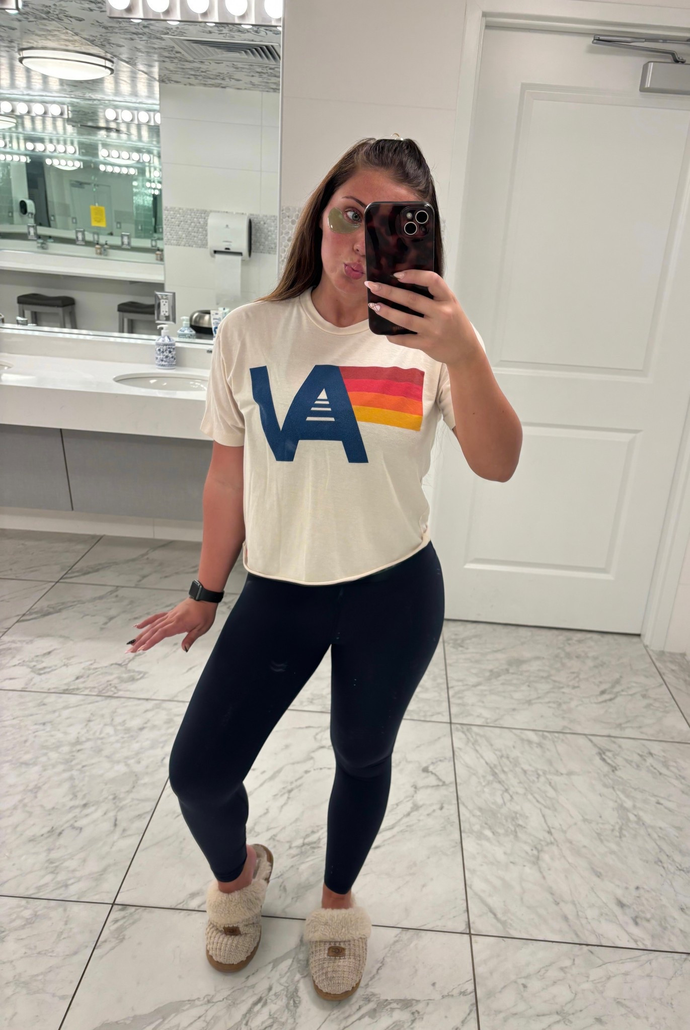 Friday morning🤍

#LTKootd #LTKgrwm #LTKdayinmylife