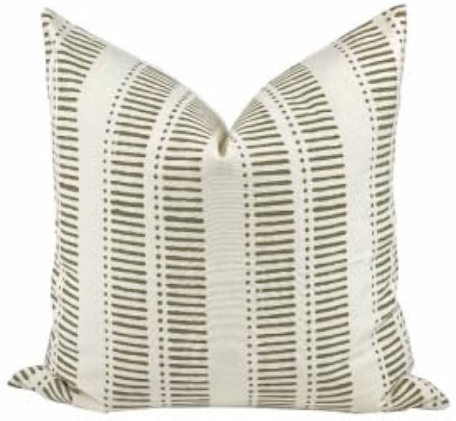 Pillow Cover Linen Lightweight 20 x 20 in Double Sided Block Print with Zipper Easy Removal Home ... | Amazon (US)