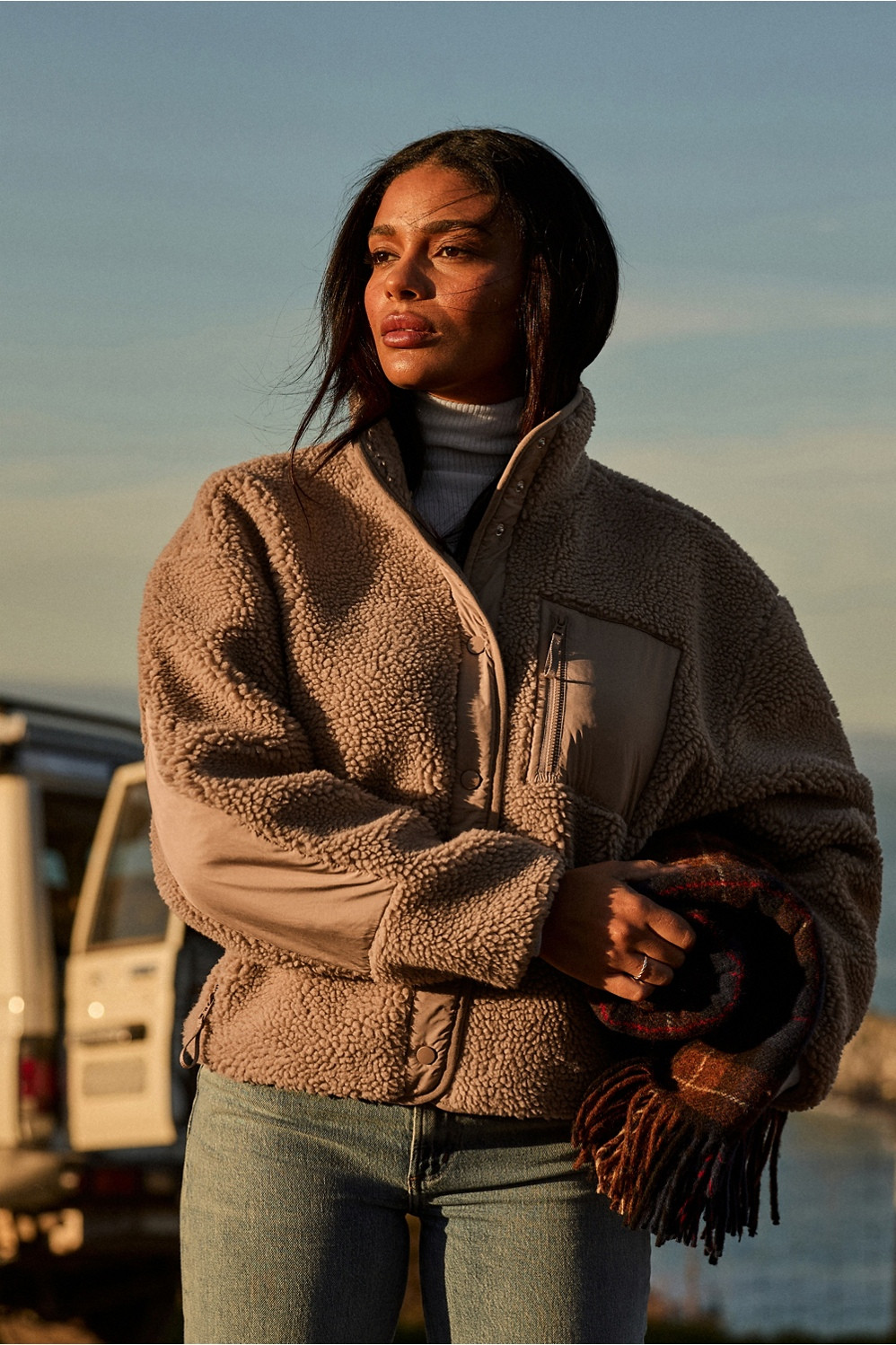 Tahoe Teddy Jacket | Fabletics