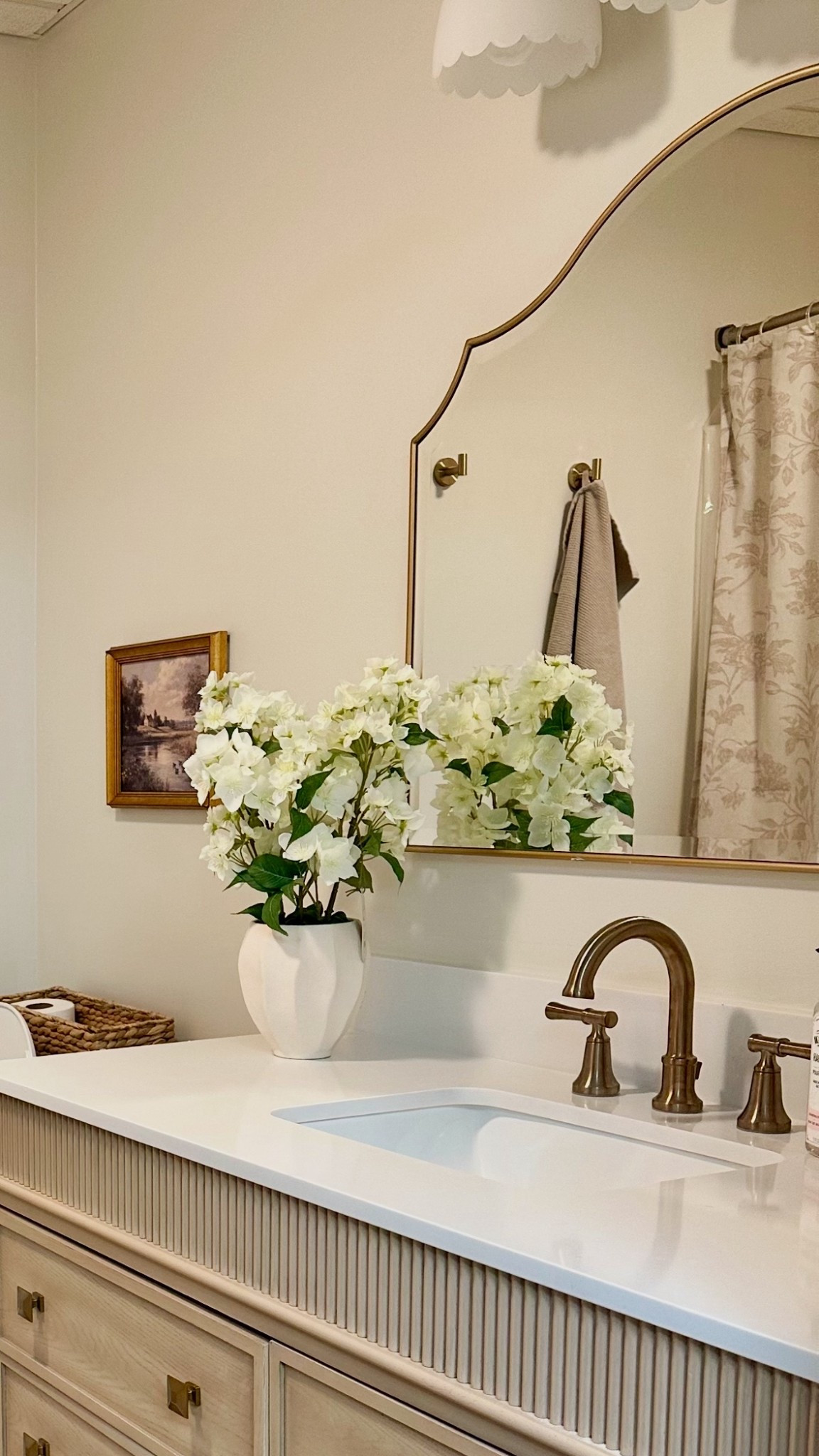 Bathroom design. 

Home, home decor, bathroom, half bath, powder room, decor 

#LTKHome #LTKmomlife
