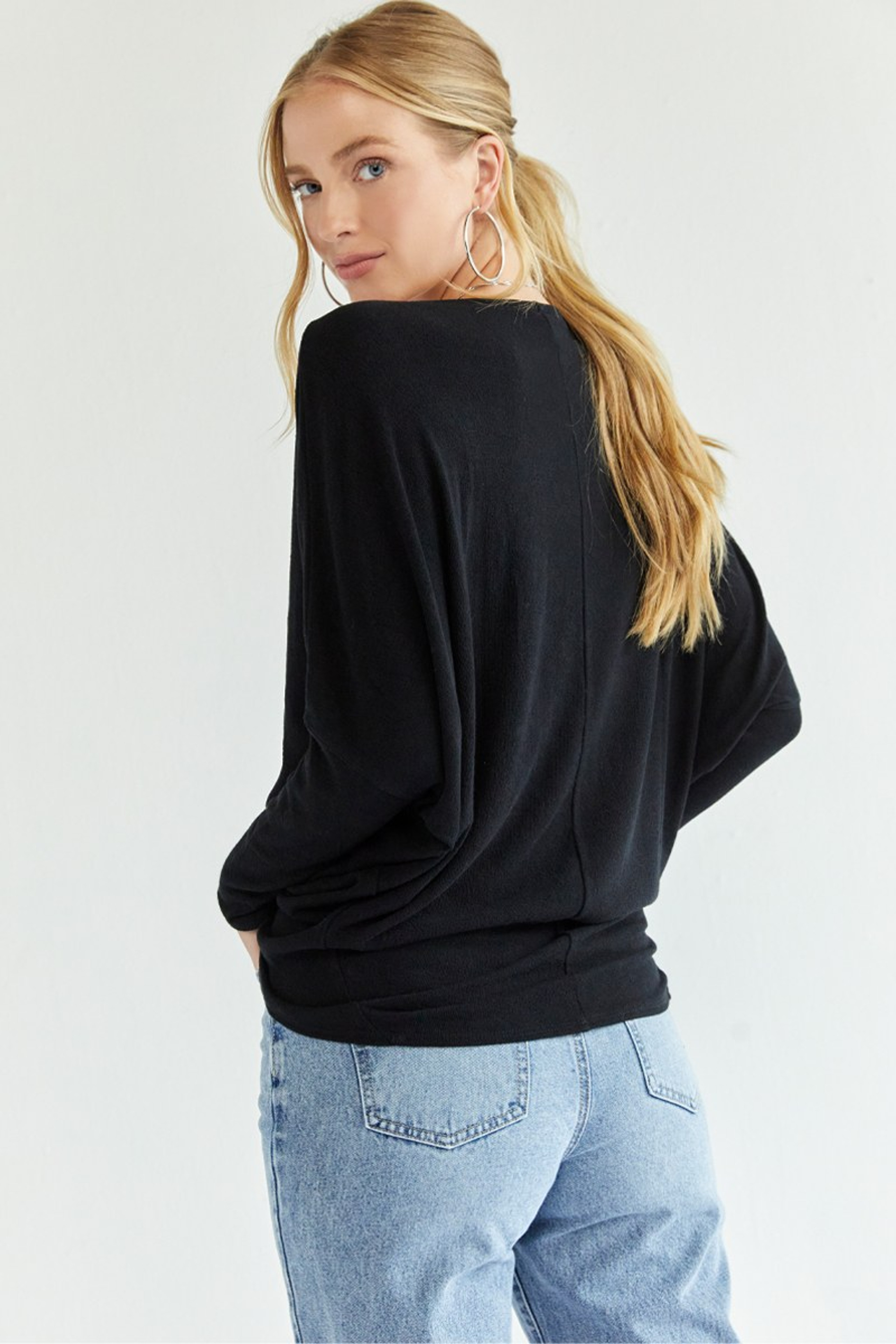 Monique Long Sleeve Dolman Tee | Francesca's