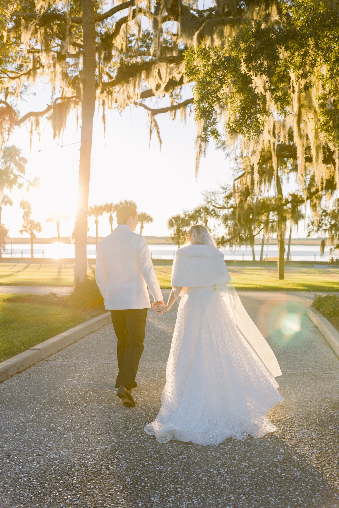 The fur shawl is such a nice touch for the bride or wedding guest 🤍

bridal accessories, Anthropologie find, fur wrap

#LTKSeasonal #LTKwedding #LTKstyletip