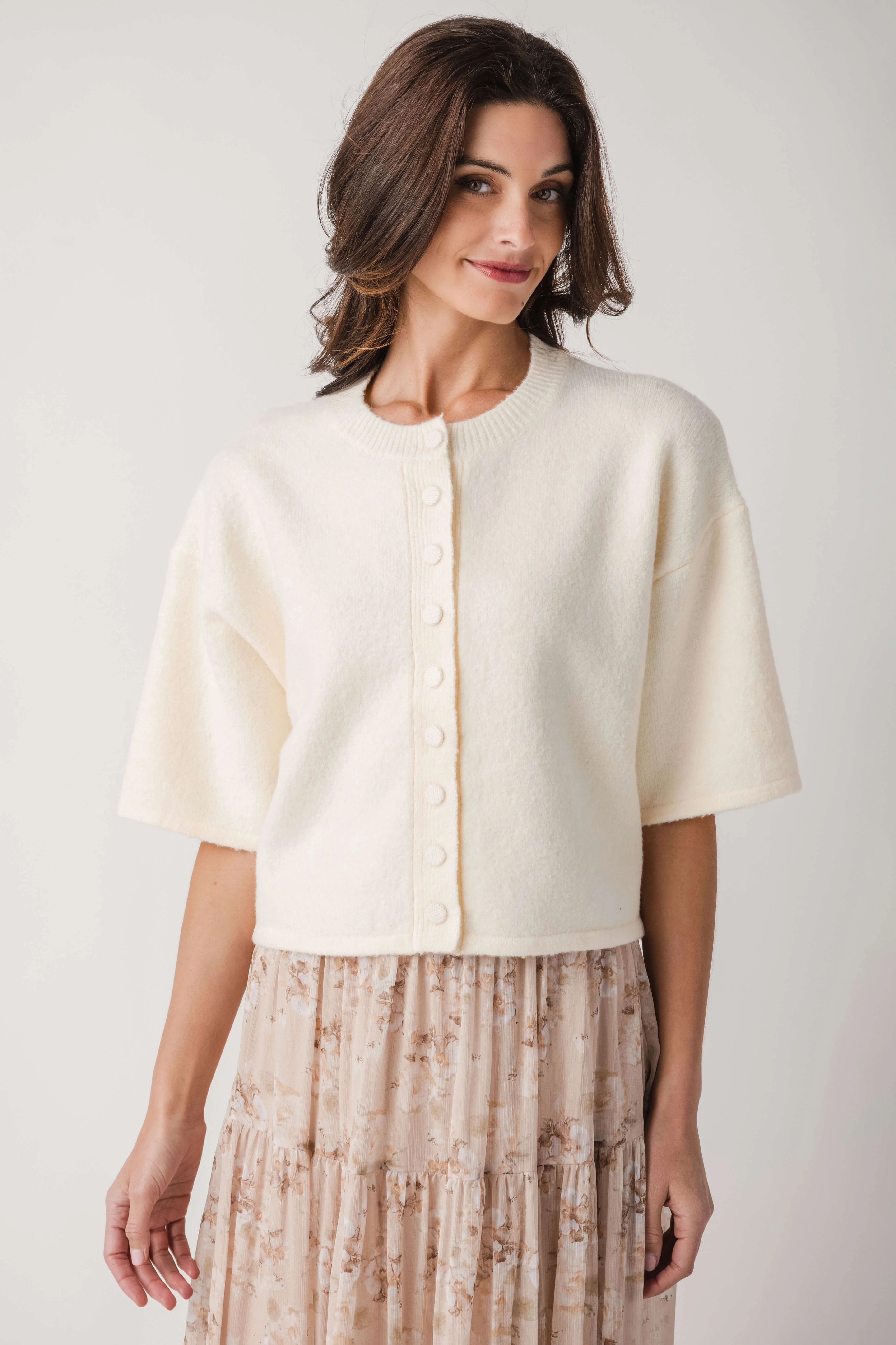 Pinch Boxy S/S Sweater Top | Social Threads