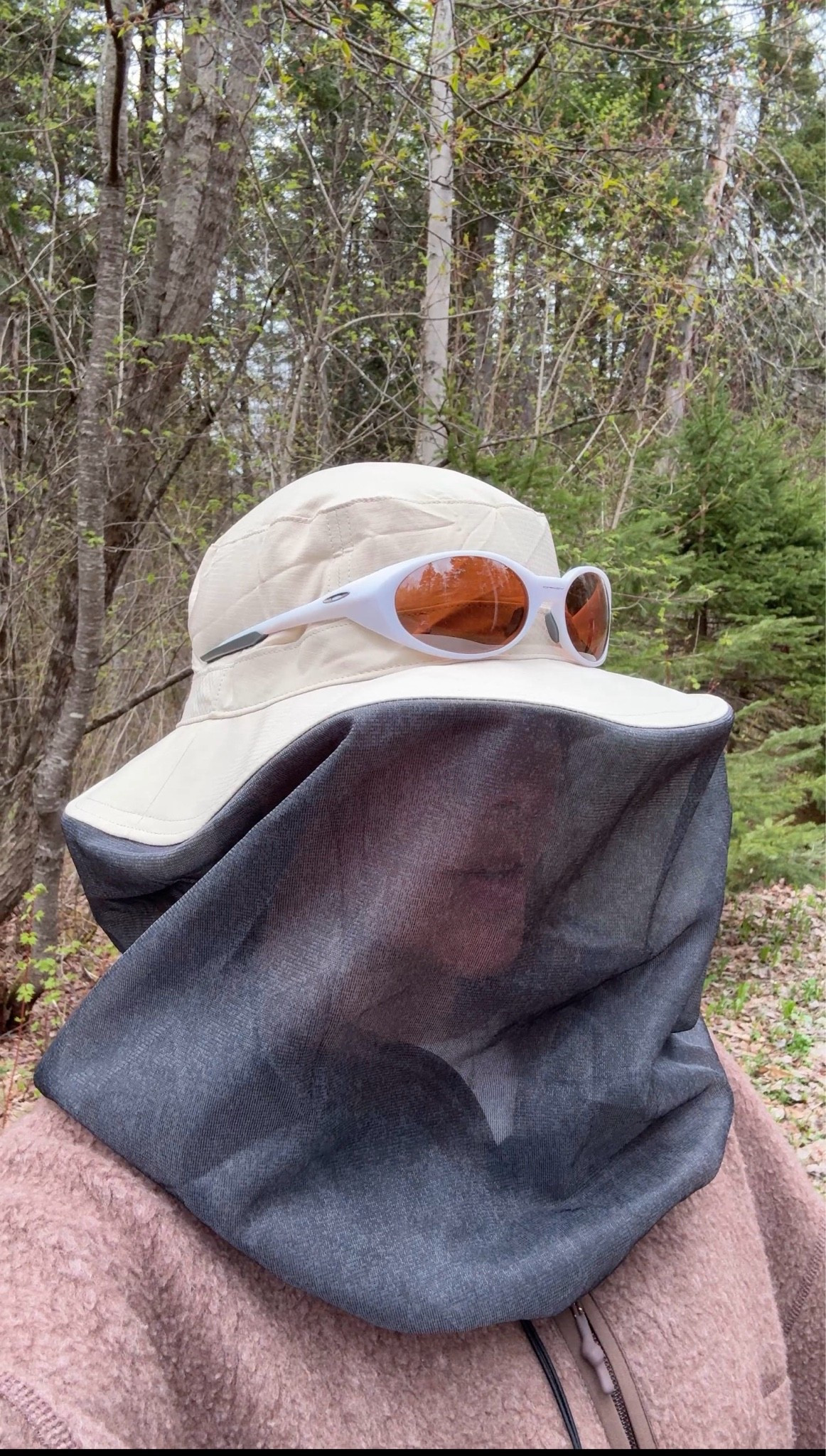 Fly season is here 😅I’m wearing this for the next few weeks.

#LTKcanada #LTKsummer #LTKtravel