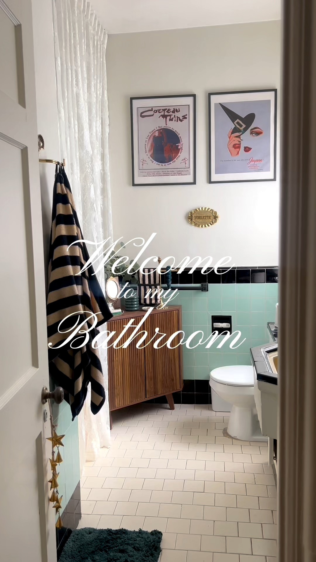 mini bathroom tour ✨

#homedecor #vintagehome

#LTKHome #LTKSeasonal #LTKHoliday