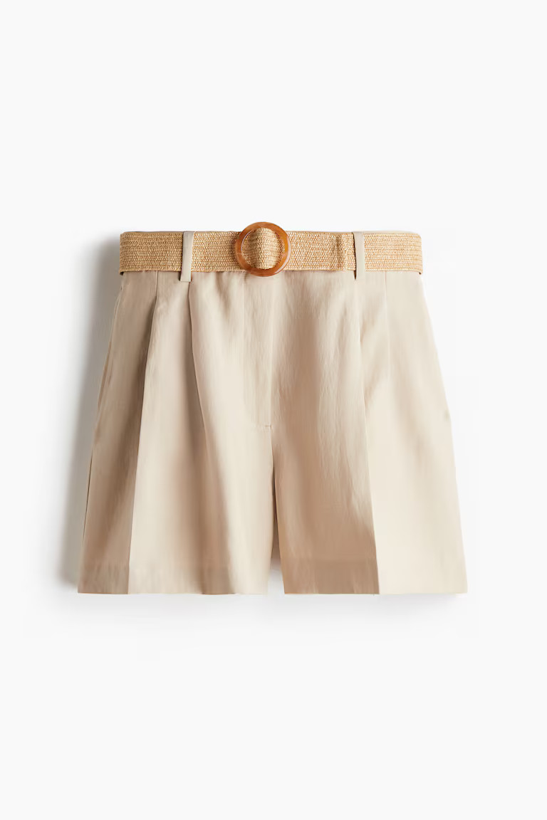 Belted shorts | H&M (UK, MY, IN, SG, PH, TW, HK)