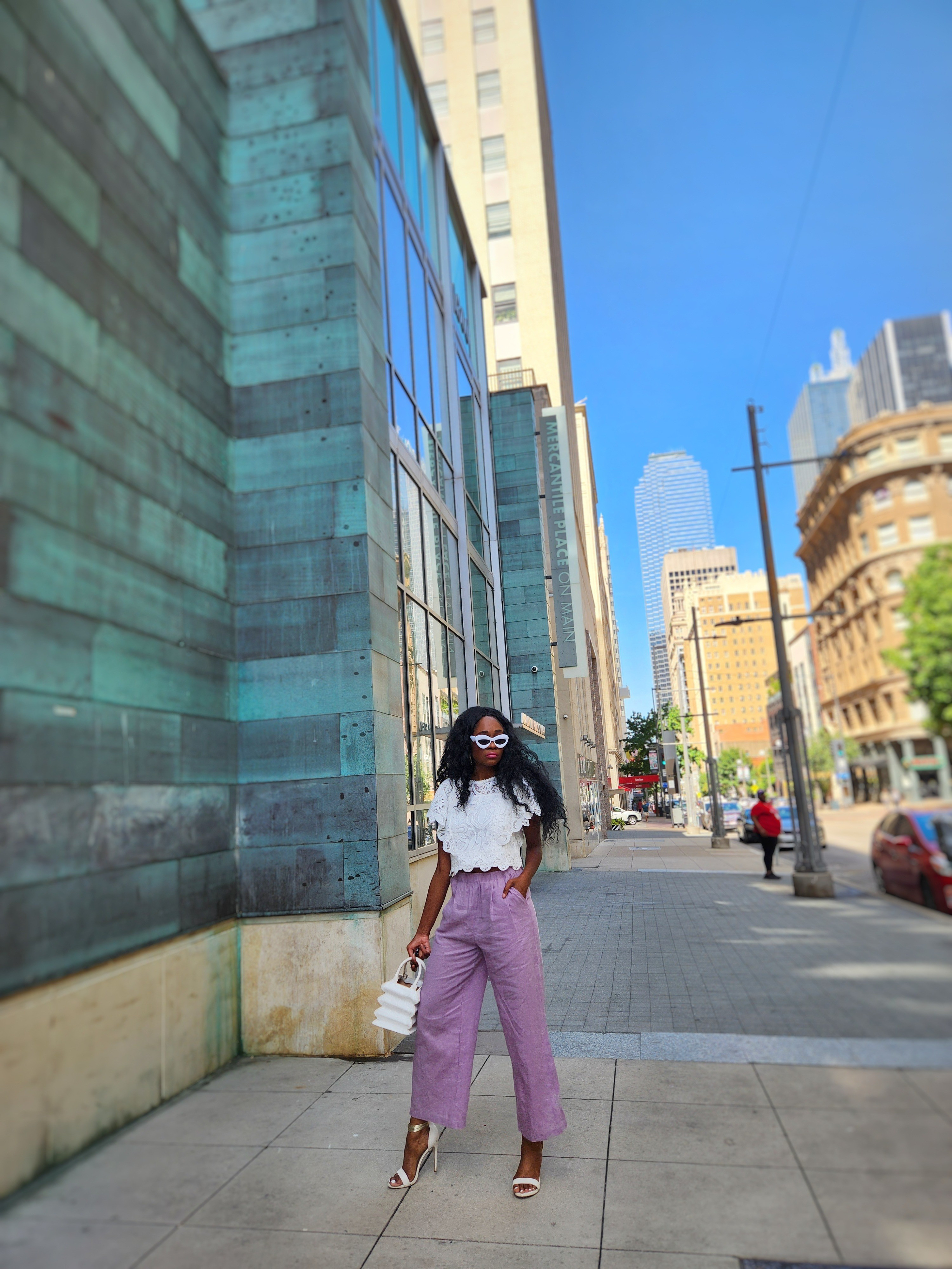 Lace and linen pants 

#LTKFindsUnder100 #LTKWorkwear #LTKStyleTip