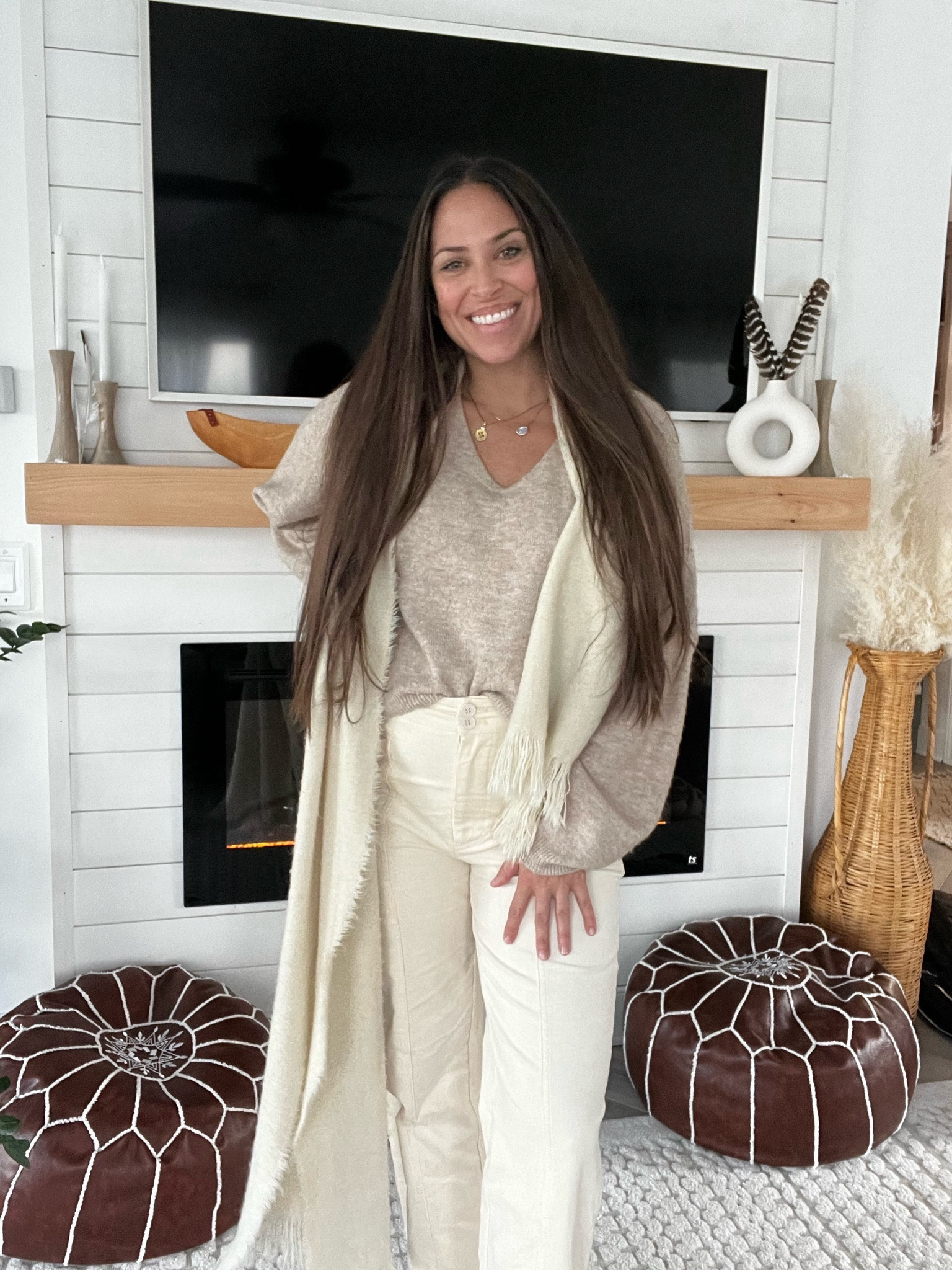 Monochrome winter outfit | white pants | winter white pants | winter white outfit | white corduroy | weekend winter outfit 

#LTKSeasonal #LTKworkwear #LTKstyletip