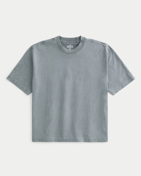 Men's Heavyweight Boxy Crop Crew T-Shirt | Men's Tops | HollisterCo.com | Hollister (US)