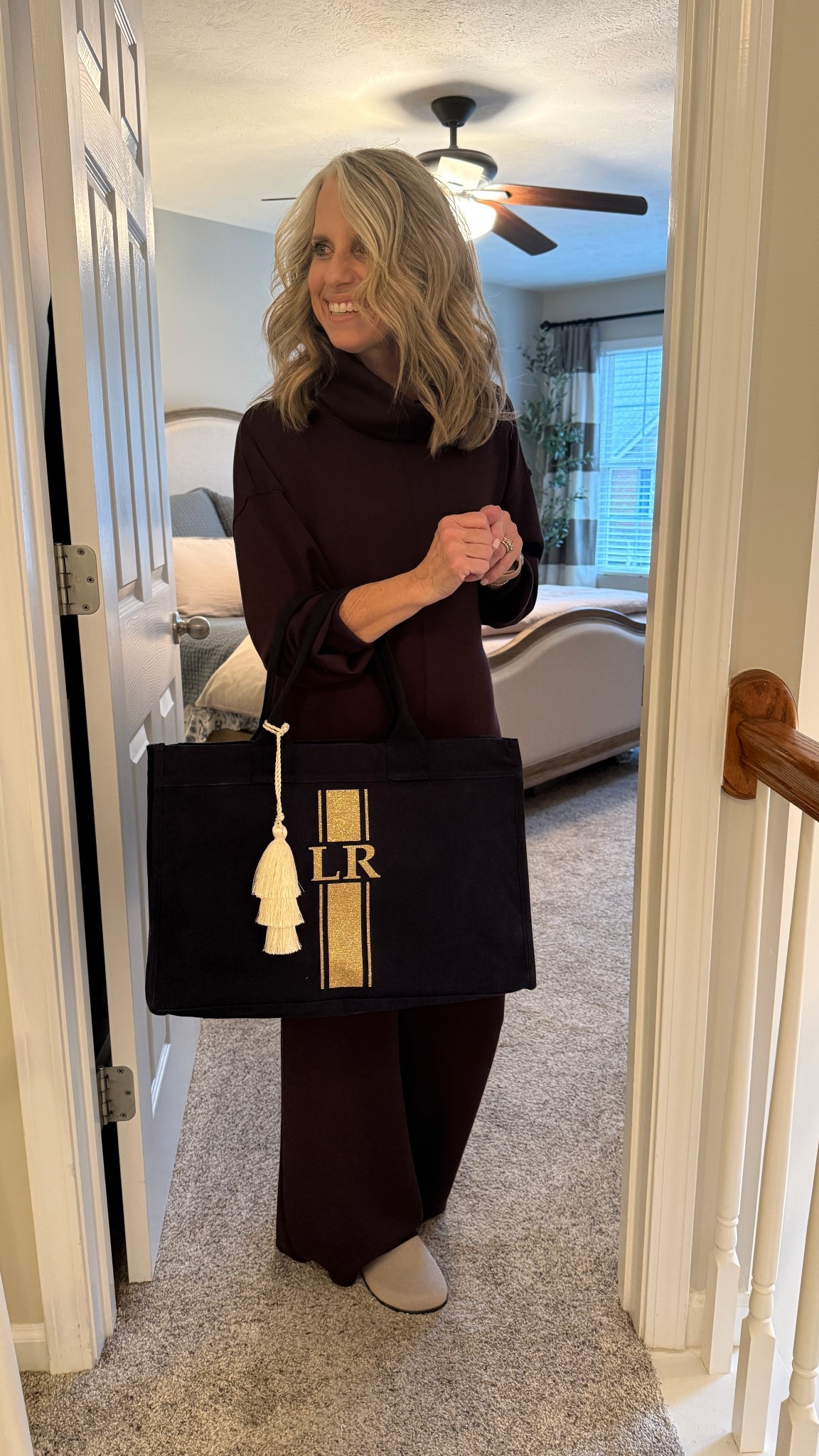 SPANX Stay home or travel look. All day comfort. First time customers use LISAXSPANX for 15% off. Use COAST20 on bag

#LTKOver40 #LTKHoliday #LTKTravel
