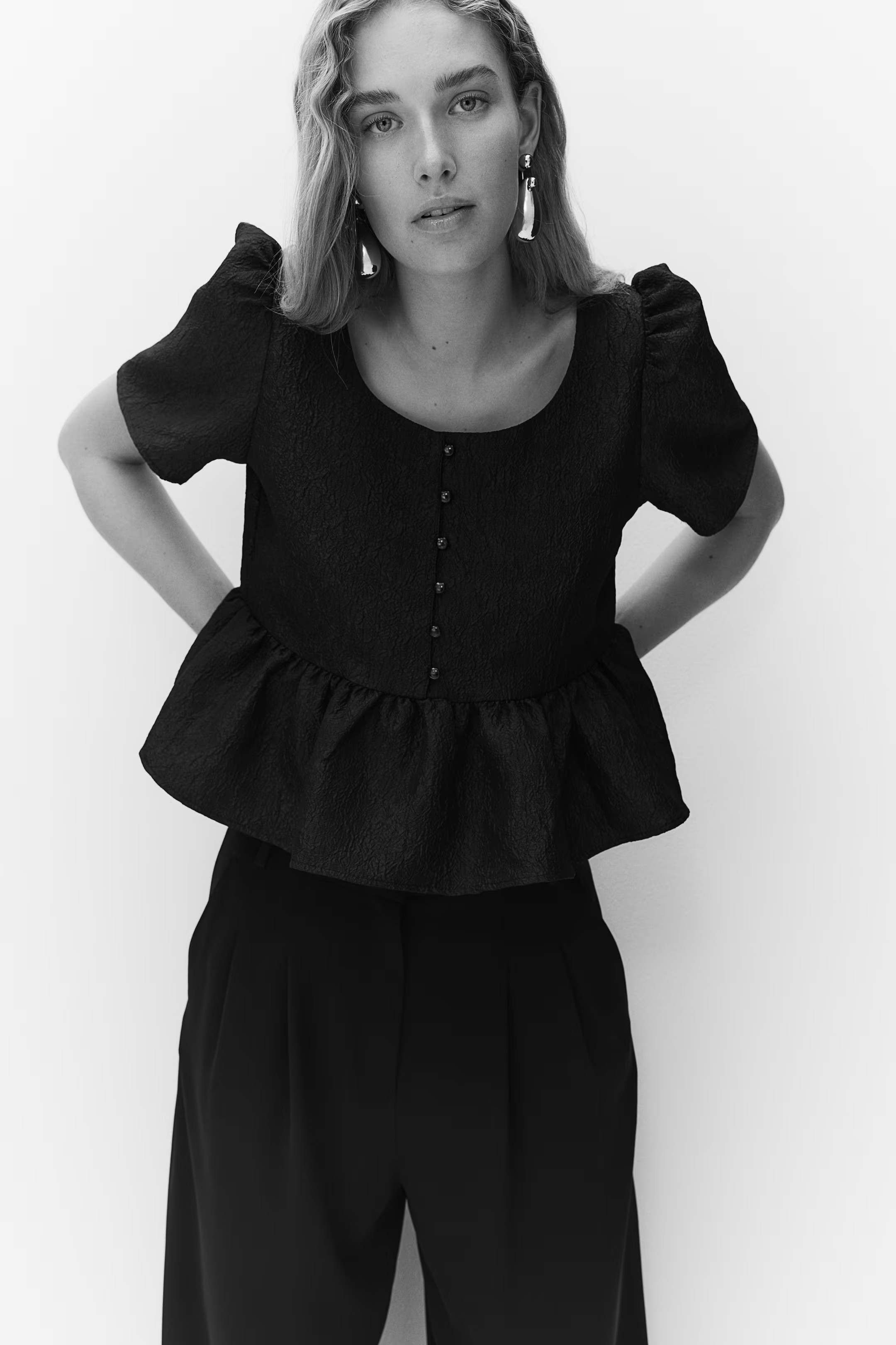 Blusa brocada con peplo - Negro - MUJER | H&M ES | H&M (FR, IT, ES, PT, BE)