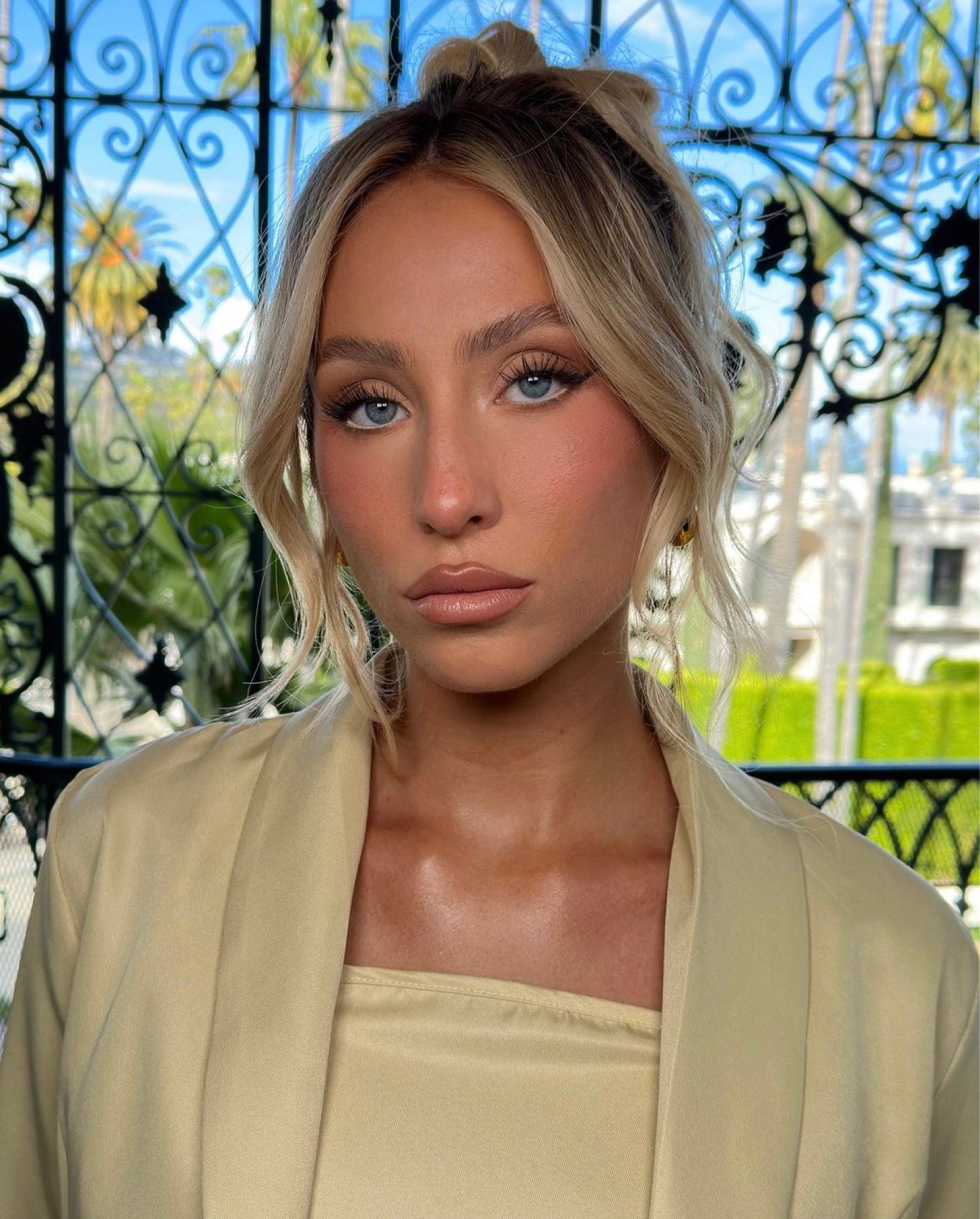 Yesterdays makeup look by Alexis! All products linked below.

#LTKFind #LTKSeasonal #LTKbeauty