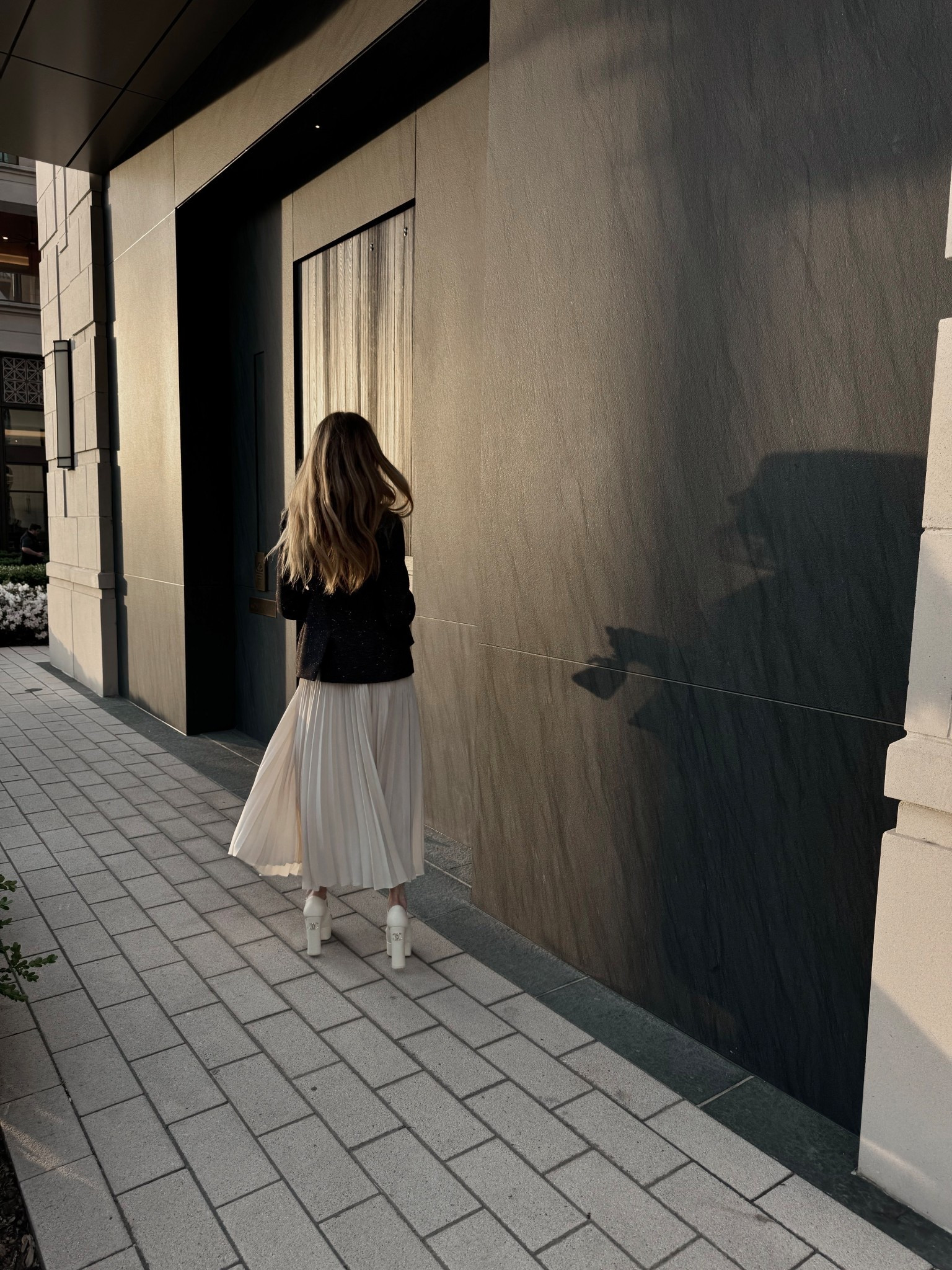 Adore this silhouette. 

#LTKdayinmylife #LTKootd