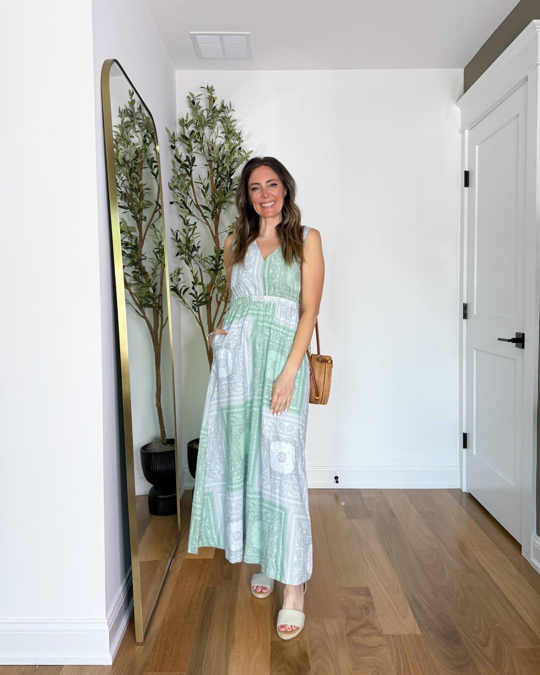 Target Summer Maxi Dress

Summer dresses for women
Linen two piece sets
High waisted denim shorts
Straw handbags and raffia totes
Lightweight button down shirts
Summer denim jacket
Summer raffia sandals 
Summer maxi dress

#LTKStyleTip #LTKSeasonal #LTKSaleAlert