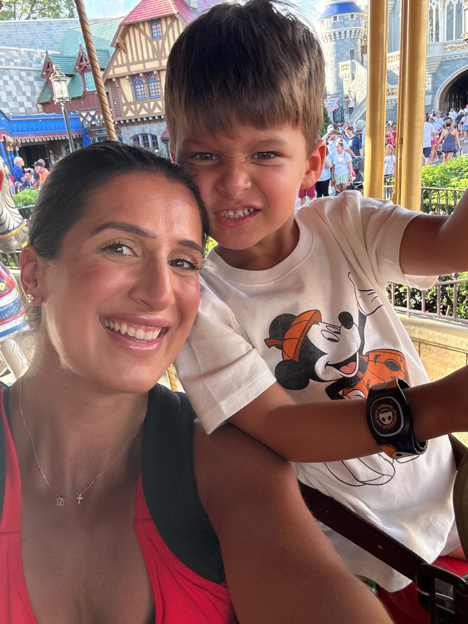Always gotta do the merry go round!!

Disney, Disney kids, Disney travel, Disney outfits, Disney trip, kids Disney outfits, boy mom, grace white

#LTKKids #LTKTravel #LTKmomlife