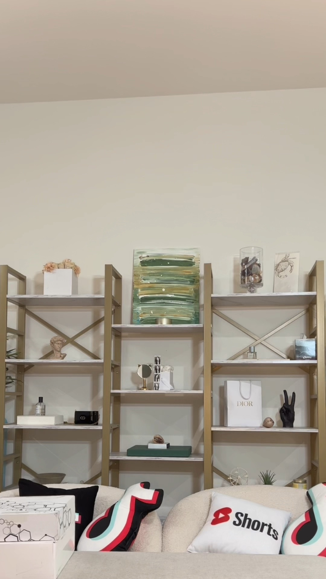 Jessica Carrie lee unboxing favorites in beauty from l’occitane xx

#LTKU #LTKbeauty #LTKAsia