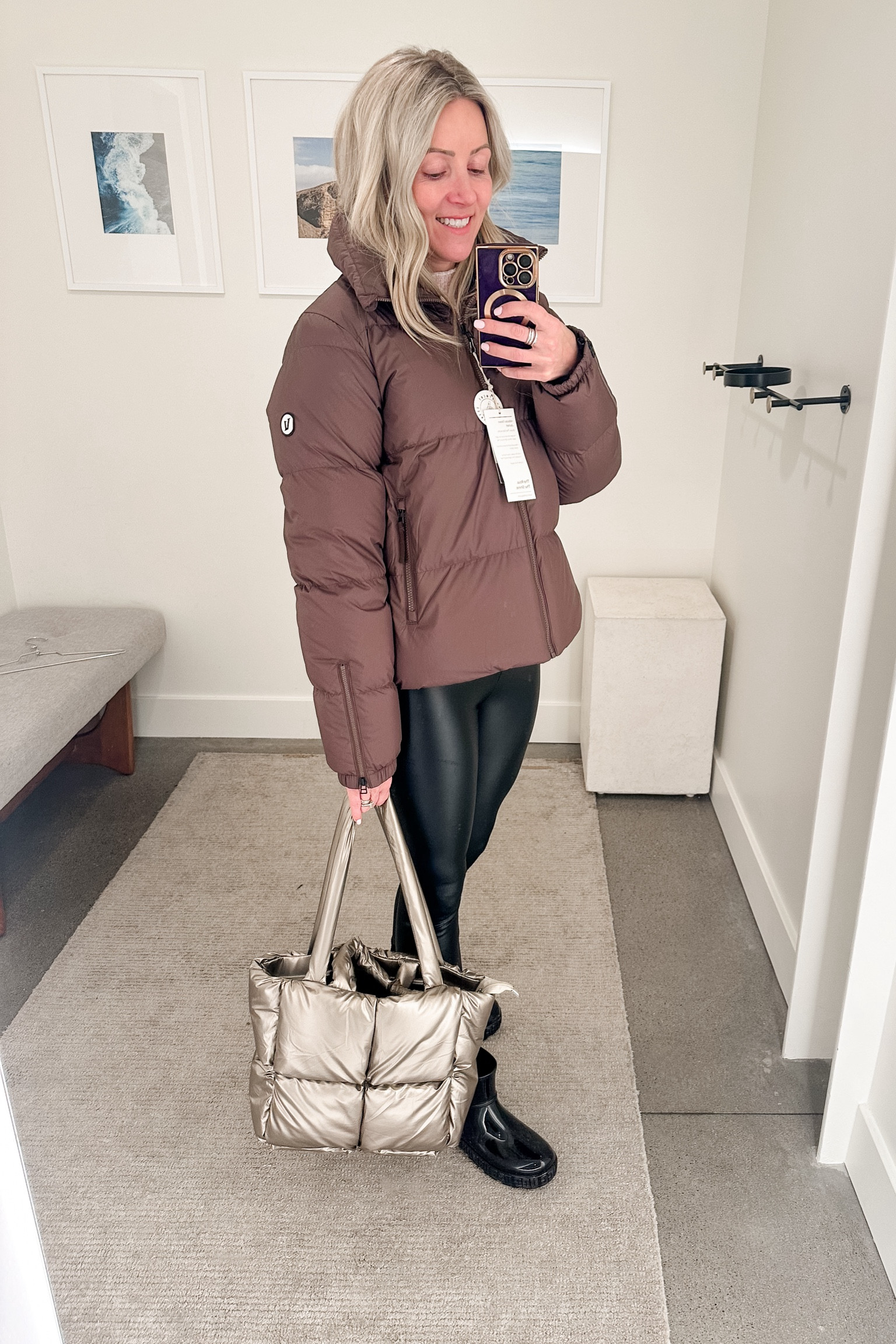 Ski jacket
Puffer jackett