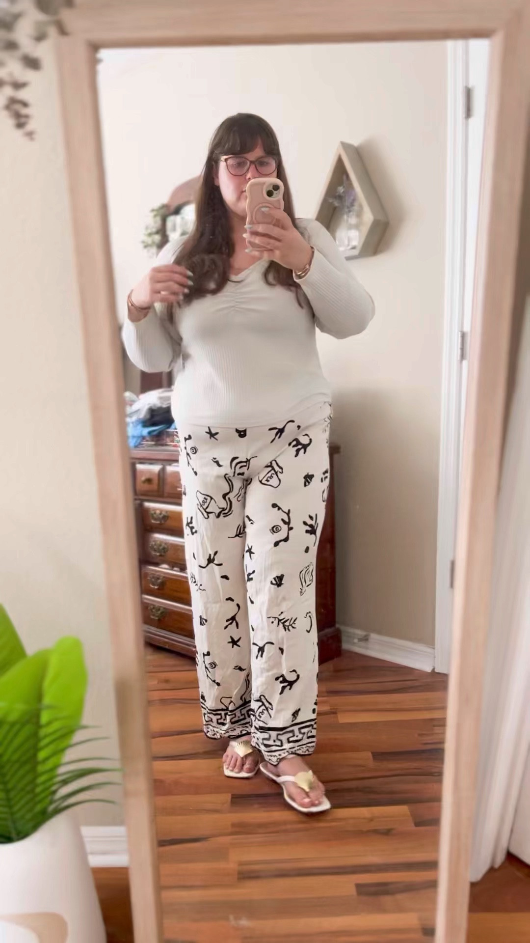 These pants from H&M are ICONIC. I’m wearing an XL and they are true to size.

Ltkfindsunder100 / ltkfindsunder50 / LTKshoecrush / LTKsalealert / ootd / outfit of the day / spring outfit / spring styles / spring outfits / spring style / H&M / Katy Perry sandals / Katy Perry seashell sandals / Grecian pants / H&M finds / long sleeved blouse / long sleeved top / patterned pants / linen pants / sale / sale alert 

#LTKPlusSize #LTKMidsize #LTKStyleTip