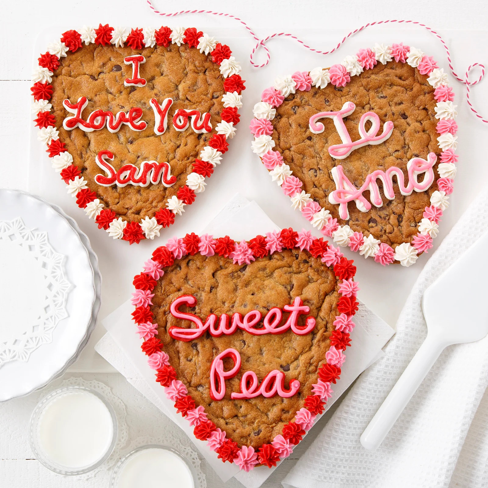9" Heart Shaped Custom Cookie Cake | Mrs. Fields® | Mrs. Fields