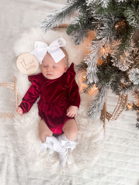 Baby girl holiday outfit 🤍 baby girl Christmas outfit, holiday outfit, Christmas outfit, baby Christmas outfit, baby holiday outfit 

#babygirlholidayoutfit #babygirlchristmasoutfit #babychristmasoutfit #babyholidayoutfit #babyoutfit 

#LTKHoliday #LTKfamily #LTKbaby