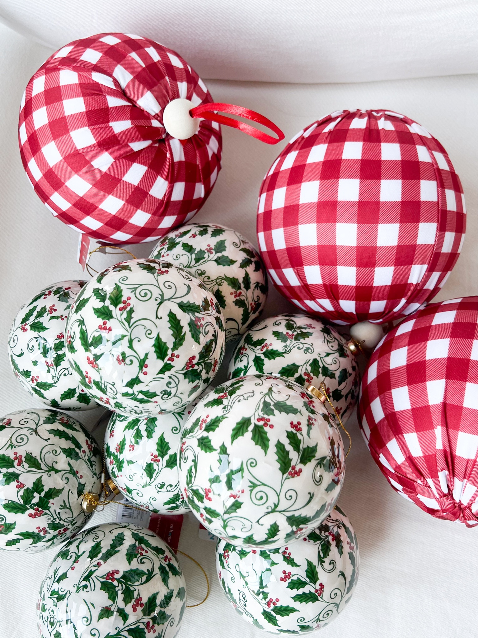 Obsessed with this ornament combination! 

#LTKHoliday #LTKSeasonal #LTKHome