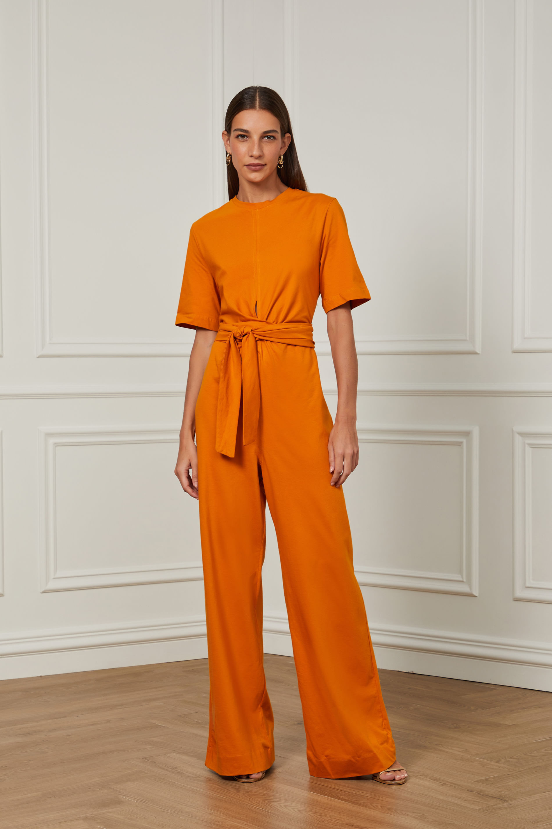 Macacão De Malha Longo Com Amarração Na Cintura Caramelo | OffPremium (BR)