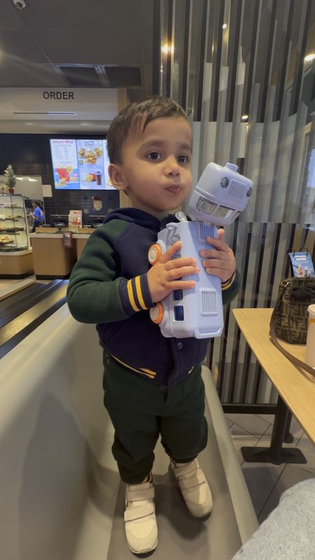 Our son’s favorite water bottle that is also a toy 🚌.

#toddlerfavorites #toddlermusthave #toddlerfinds #amazonfinds 

#LTKbaby #LTKVideo #LTKkids