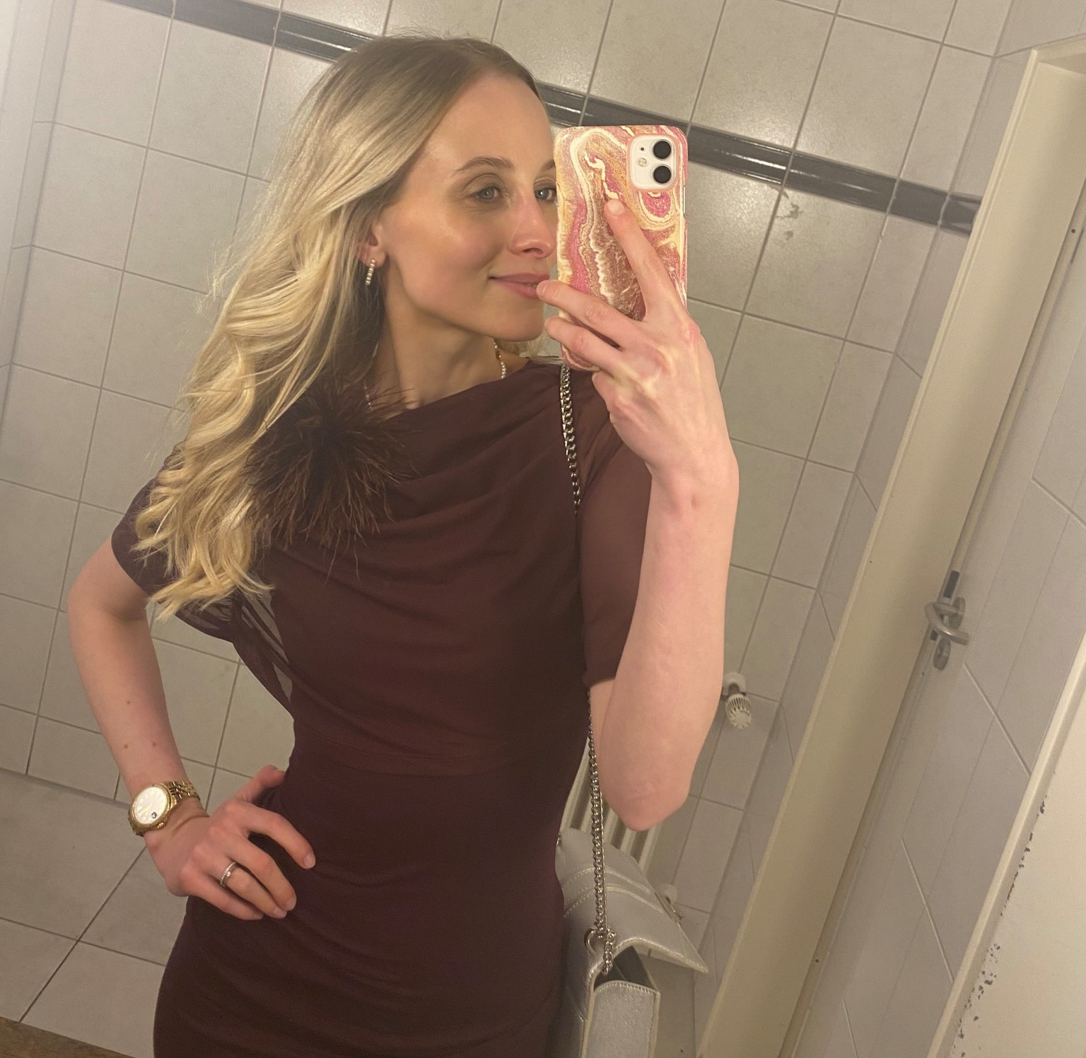 Weihnachts Kleider - Inspiration 💓

#bodyconkleid #glowyskin #christmasdress 

#LTKdeutschland #LTKeurope #LTKkleider