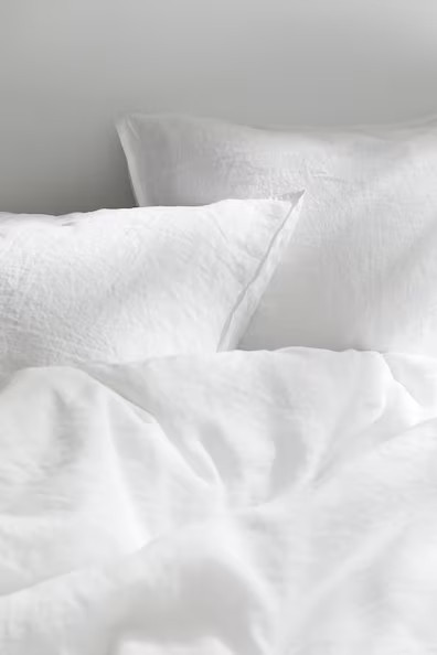 H & M - Linen King/Queen Duvet Cover Set - White | H&M (US + CA)
