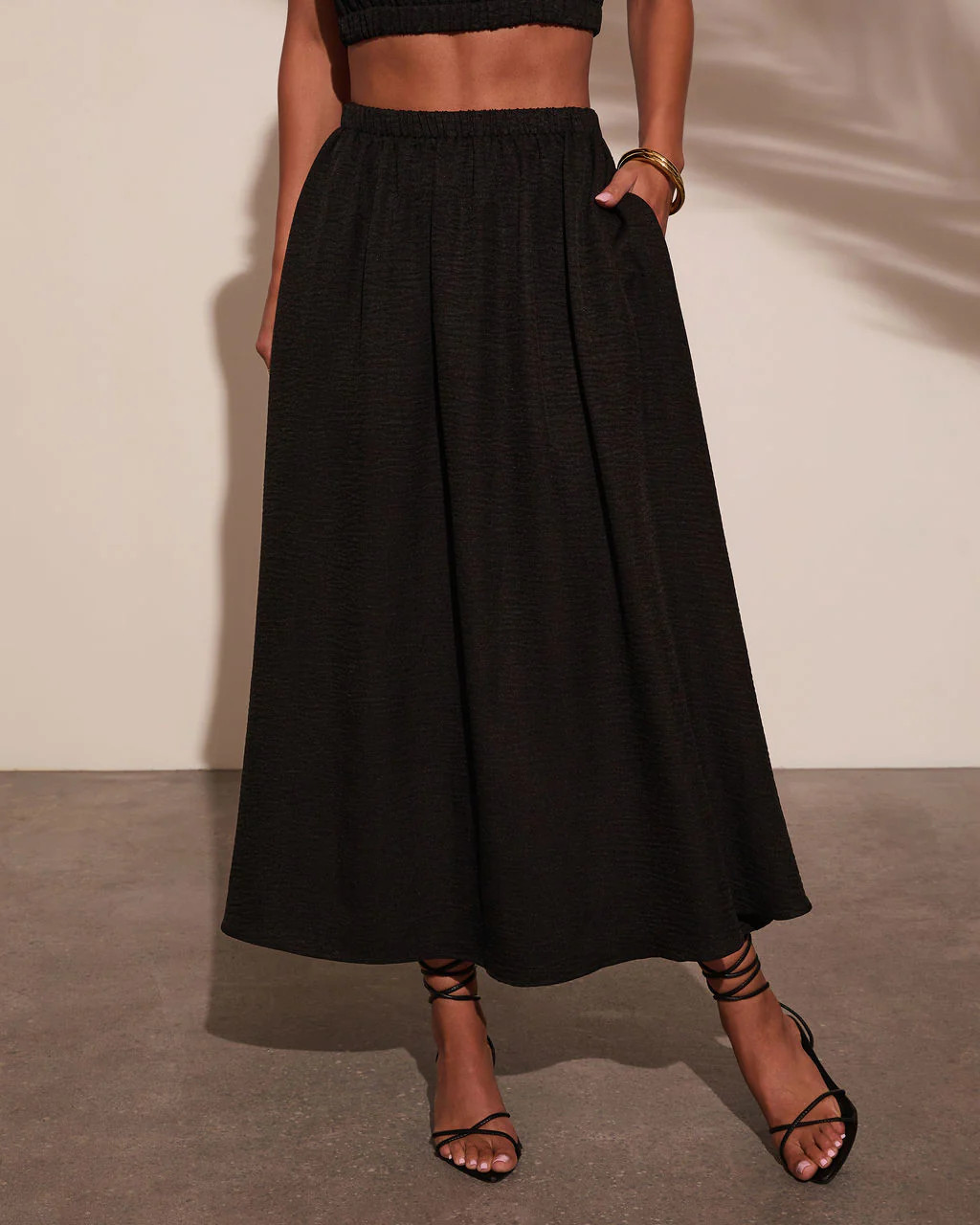 Selangie Pleated Crinkle Maxi Skirt | VICI