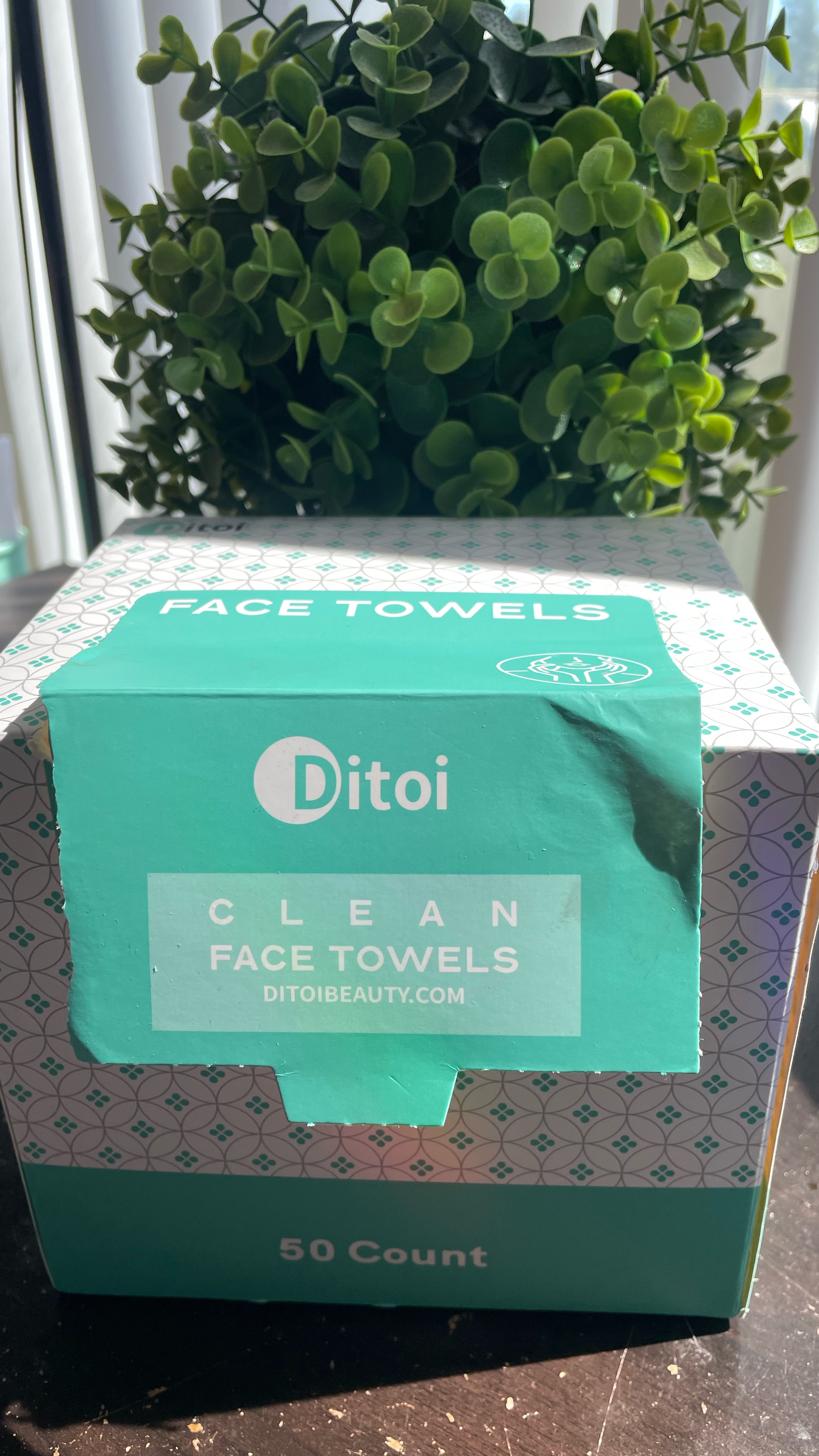 It’s Skincare Sunday! I Love how thick & Affordable these Ditoi 10"×12" Disposable Face Towels are! Face Towelettes XL, Ultra Soft & Makeup Remover Dry Wipes!

#LTKSpringSale #LTKBeauty