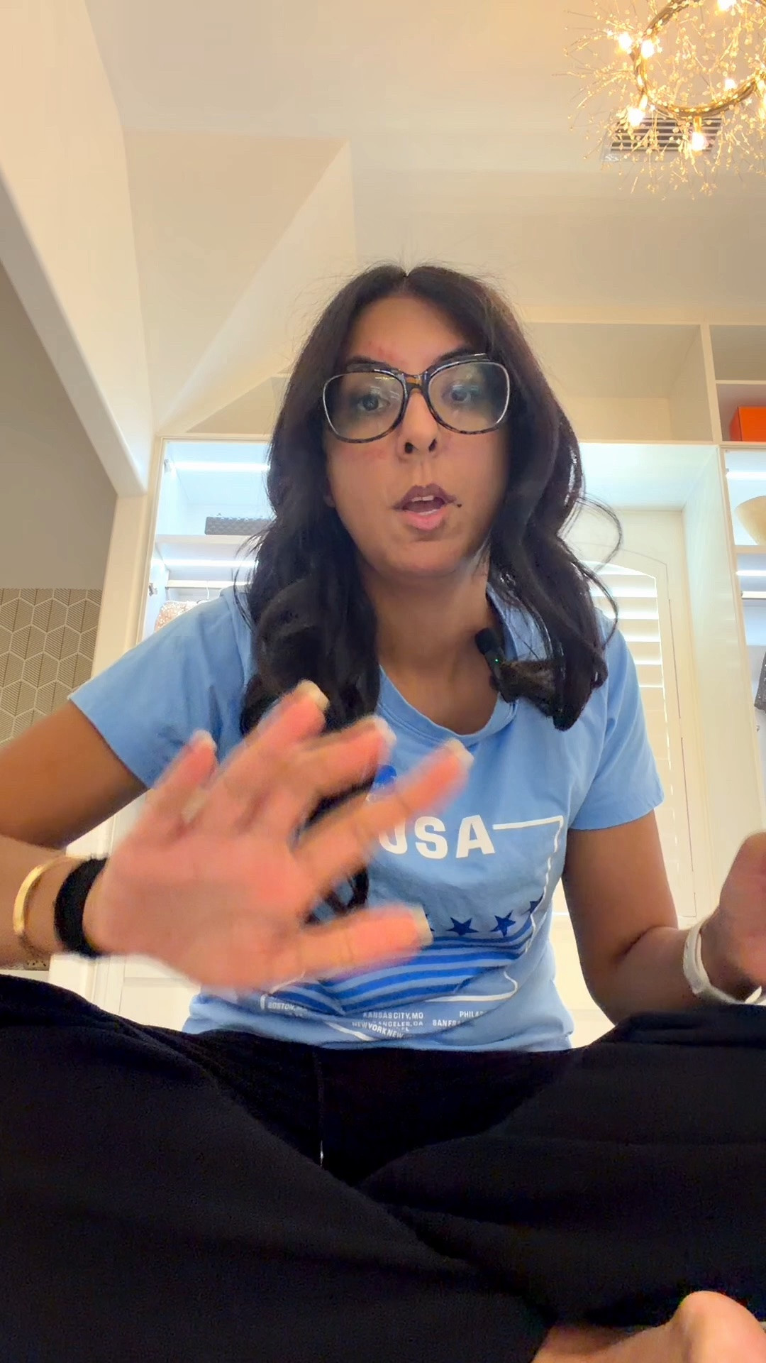 @AKIRA unboxing! :) #ad #sponsored

#LTKOver40 #LTKTall #LTKmomlife