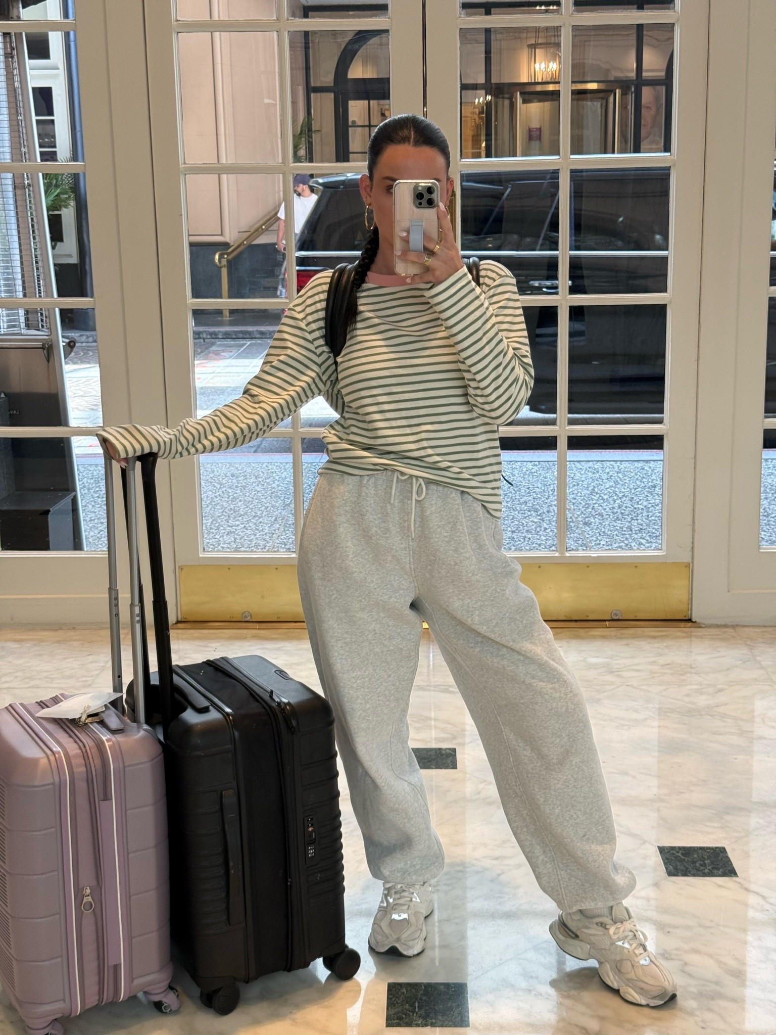 Travel OOTD 🤍




Travel, Comfy Style

#LTKgrwm #LTKootd