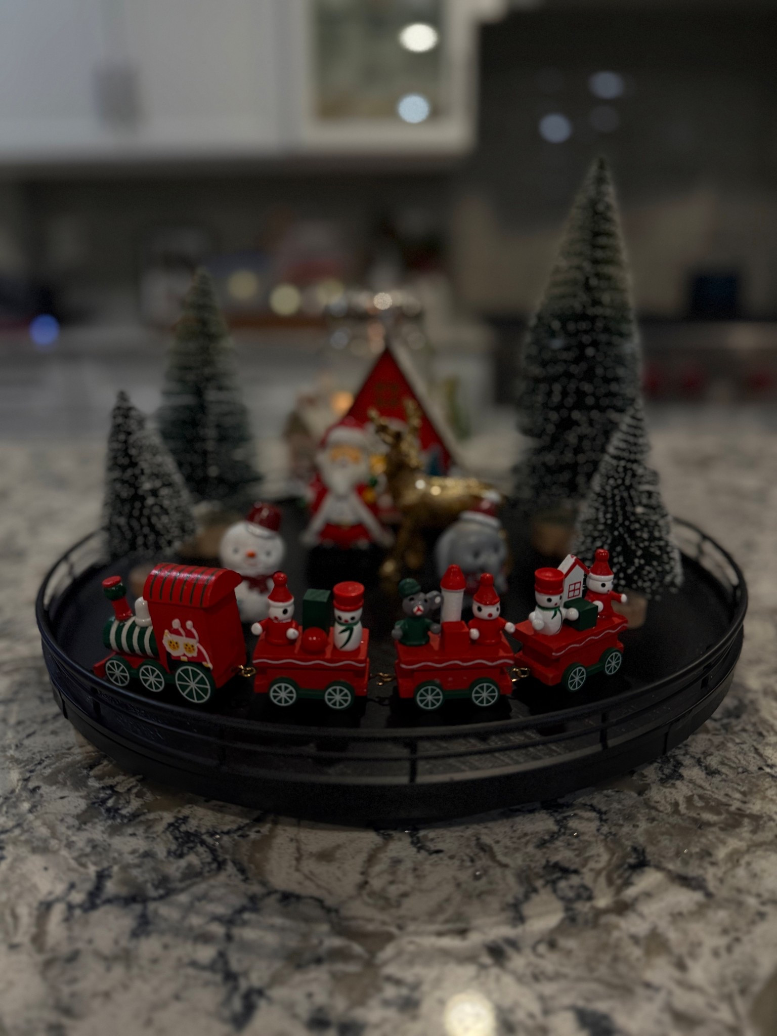 Christmas decor for less! 

#LTKHoliday #LTKFindsUnder50 #LTKHome