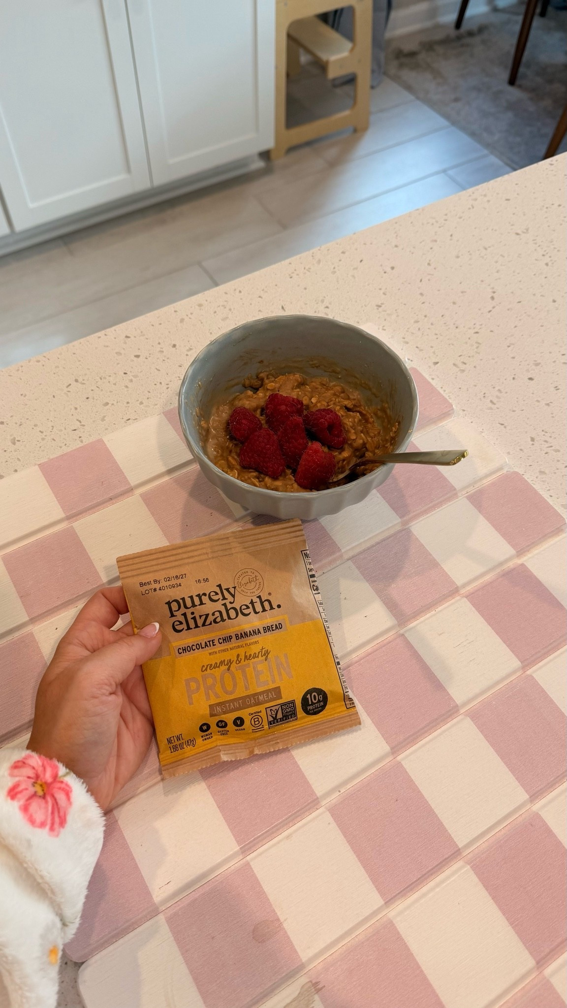 Purely Elizabeth Morning Protein Instant Oatmeal

#LTKmomlife #LTKfoodie #LTKBump