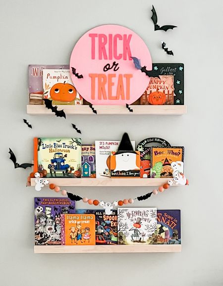 Halloween kids books #halloween #halloweenkidsbooks #halloweenbooks 

#LTKHalloween #LTKkids #LTKfamily